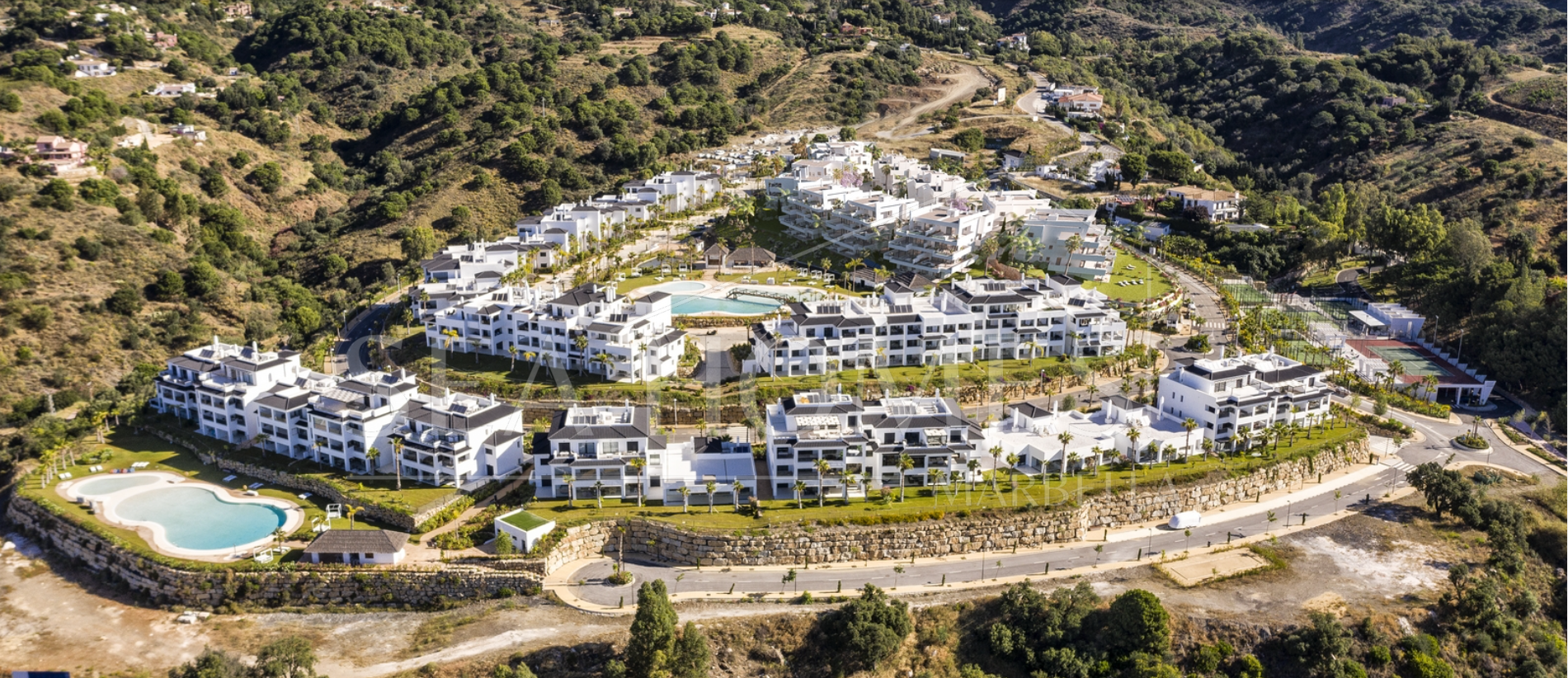 Exclusive Two-Bedroom Apartment in Mirador de Estepona Hills