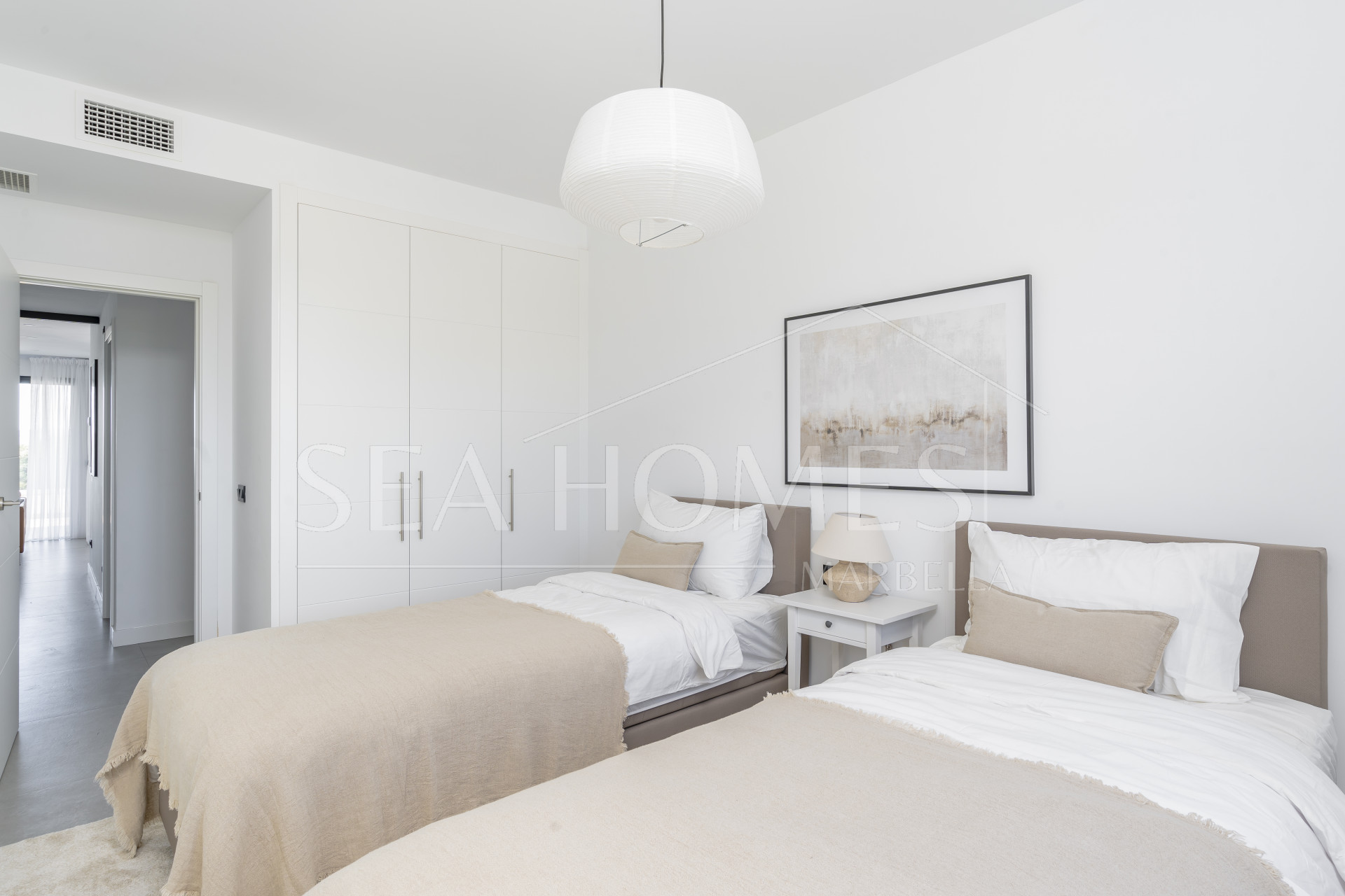 Exclusive Two-Bedroom Apartment in Mirador de Estepona Hills