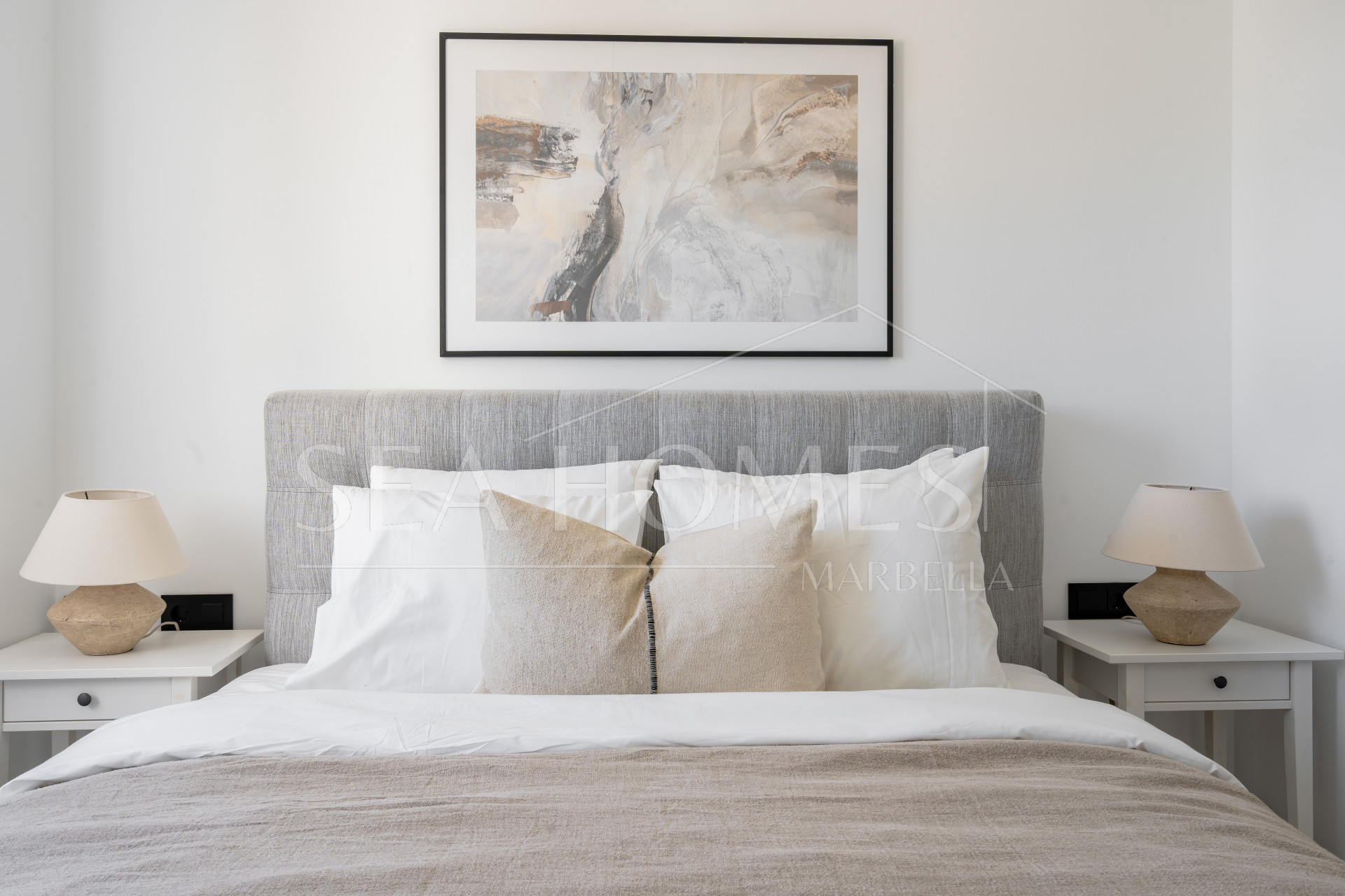 Exclusive Two-Bedroom Apartment in Mirador de Estepona Hills