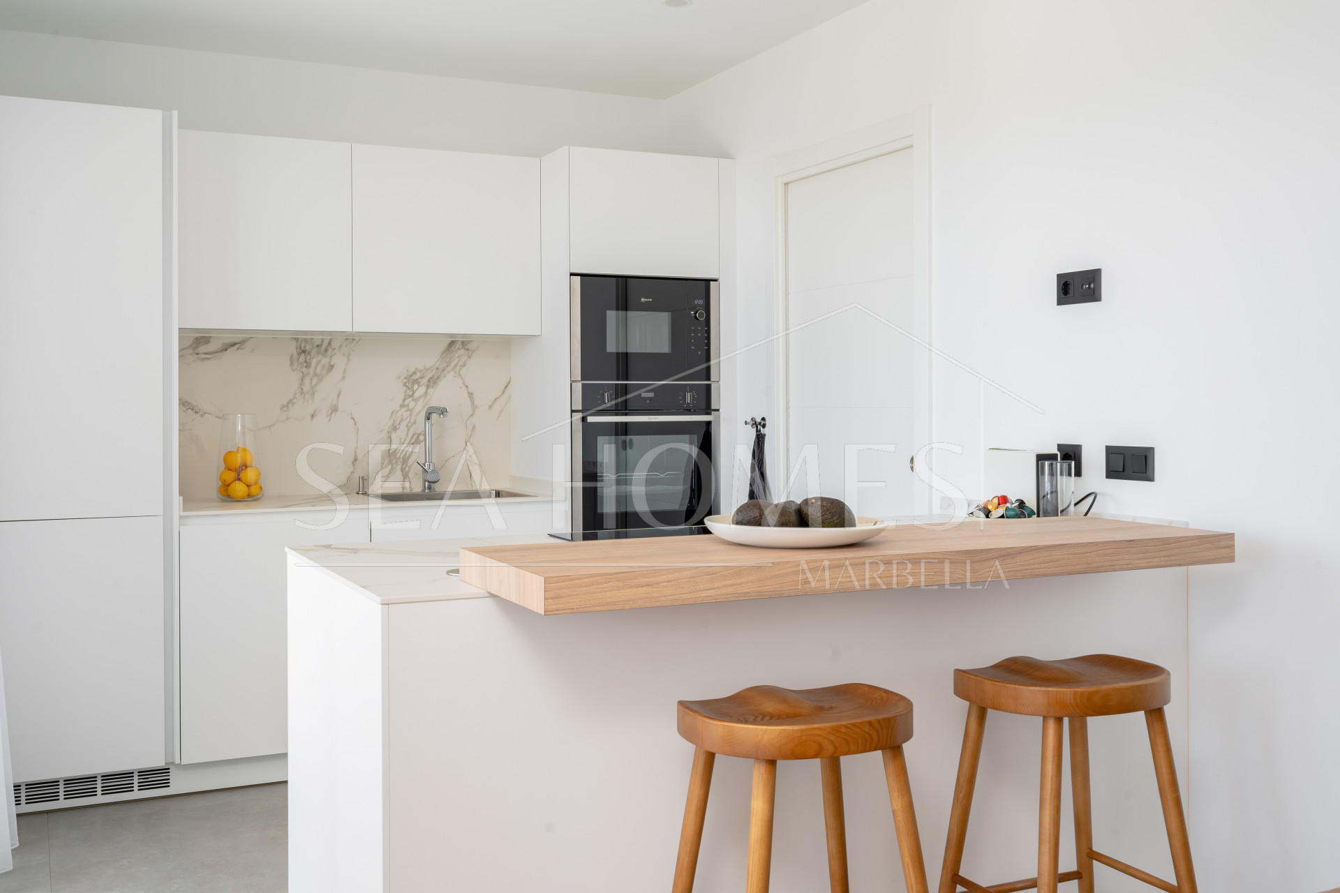 Exclusive Two-Bedroom Apartment in Mirador de Estepona Hills