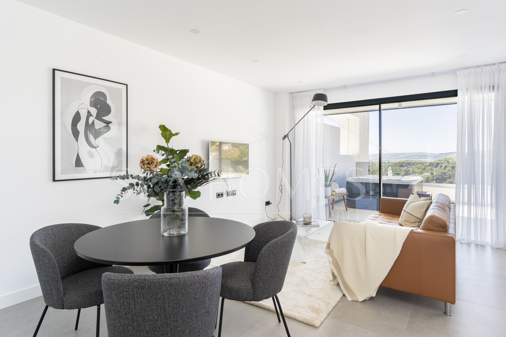 Exclusive Two-Bedroom Apartment in Mirador de Estepona Hills