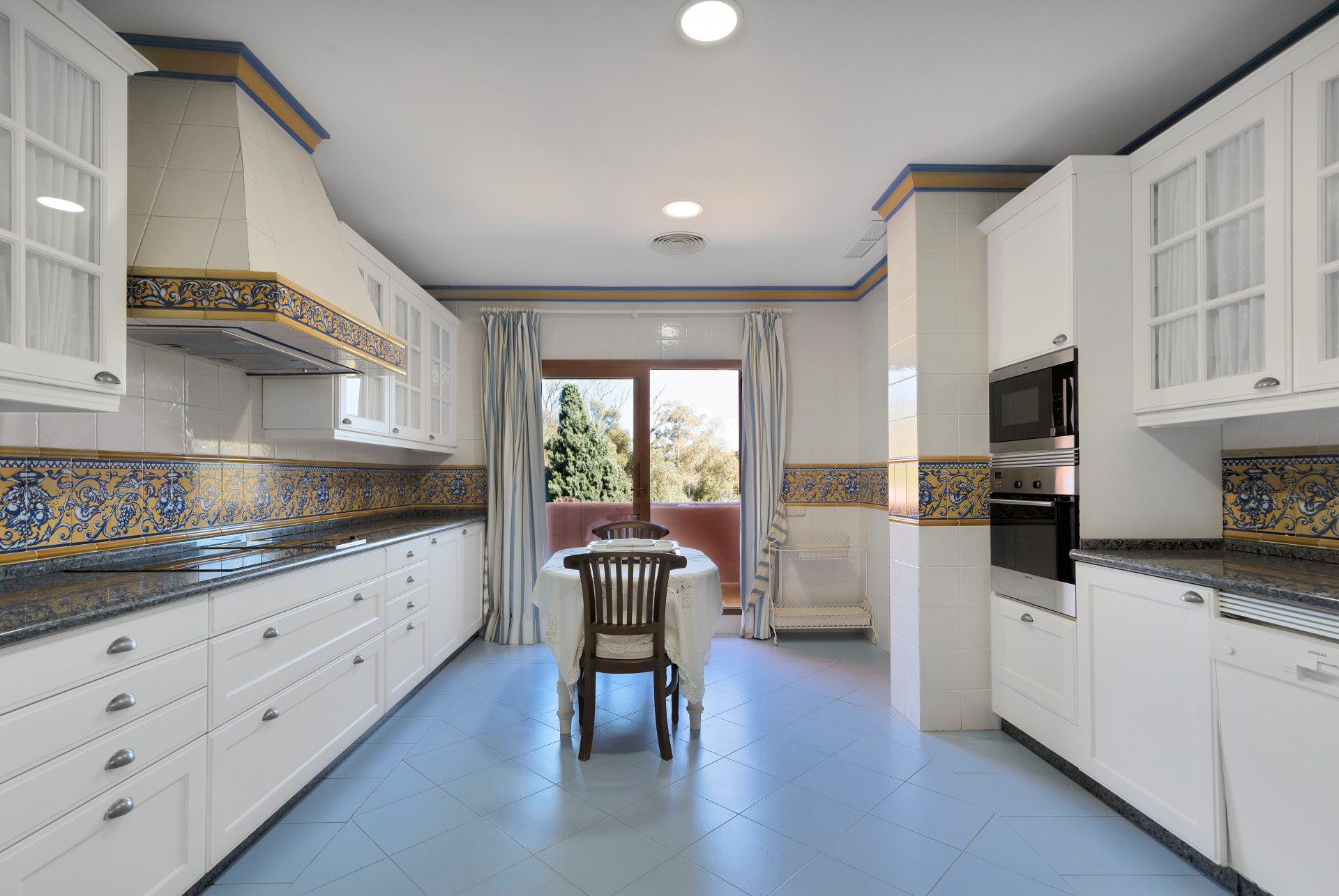 Image 19: Apartment For sale, San Pedro de Alcántara, €2,295,000 [HFMs661837]