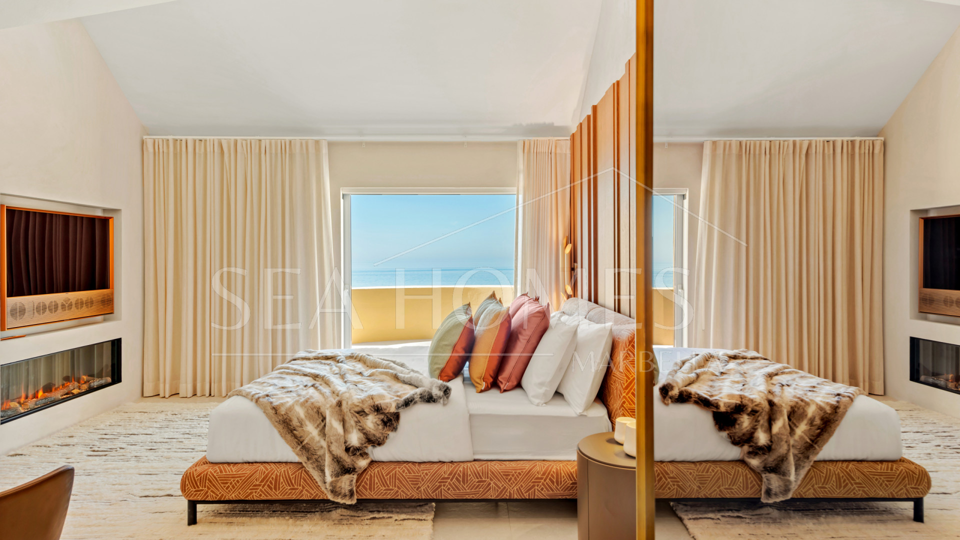 Rio Real Beachfront duplex penthouse