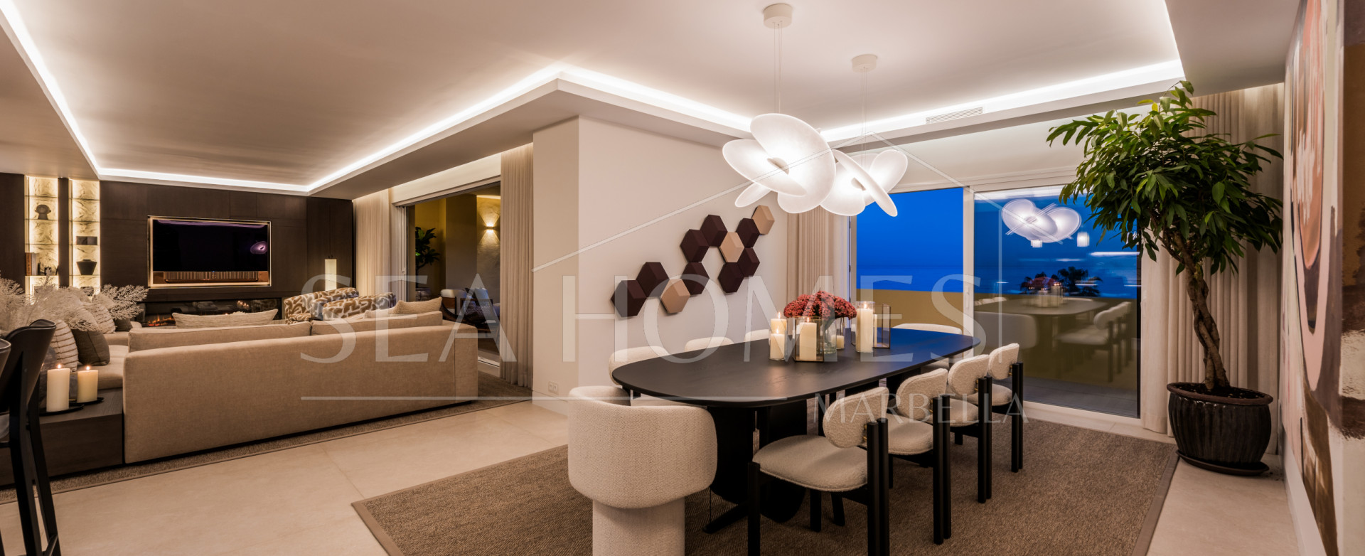 Rio Real Beachfront duplex penthouse