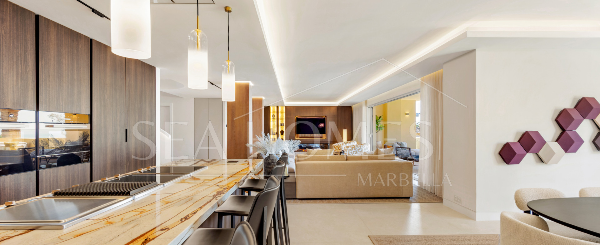 Rio Real Beachfront duplex penthouse