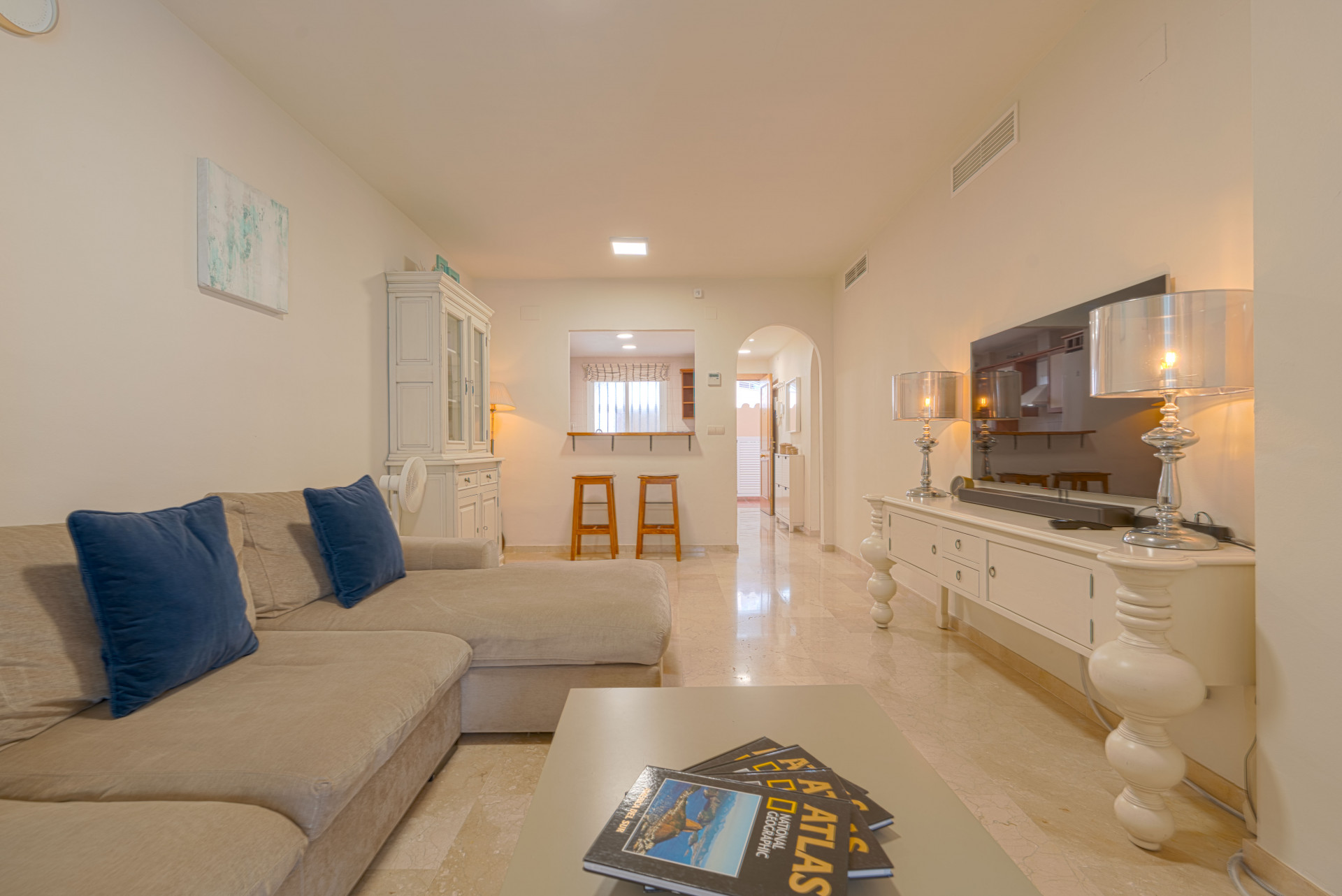 Renovated 2-Bedroom Apartment with Terrace, Parking and Pools in Mijas