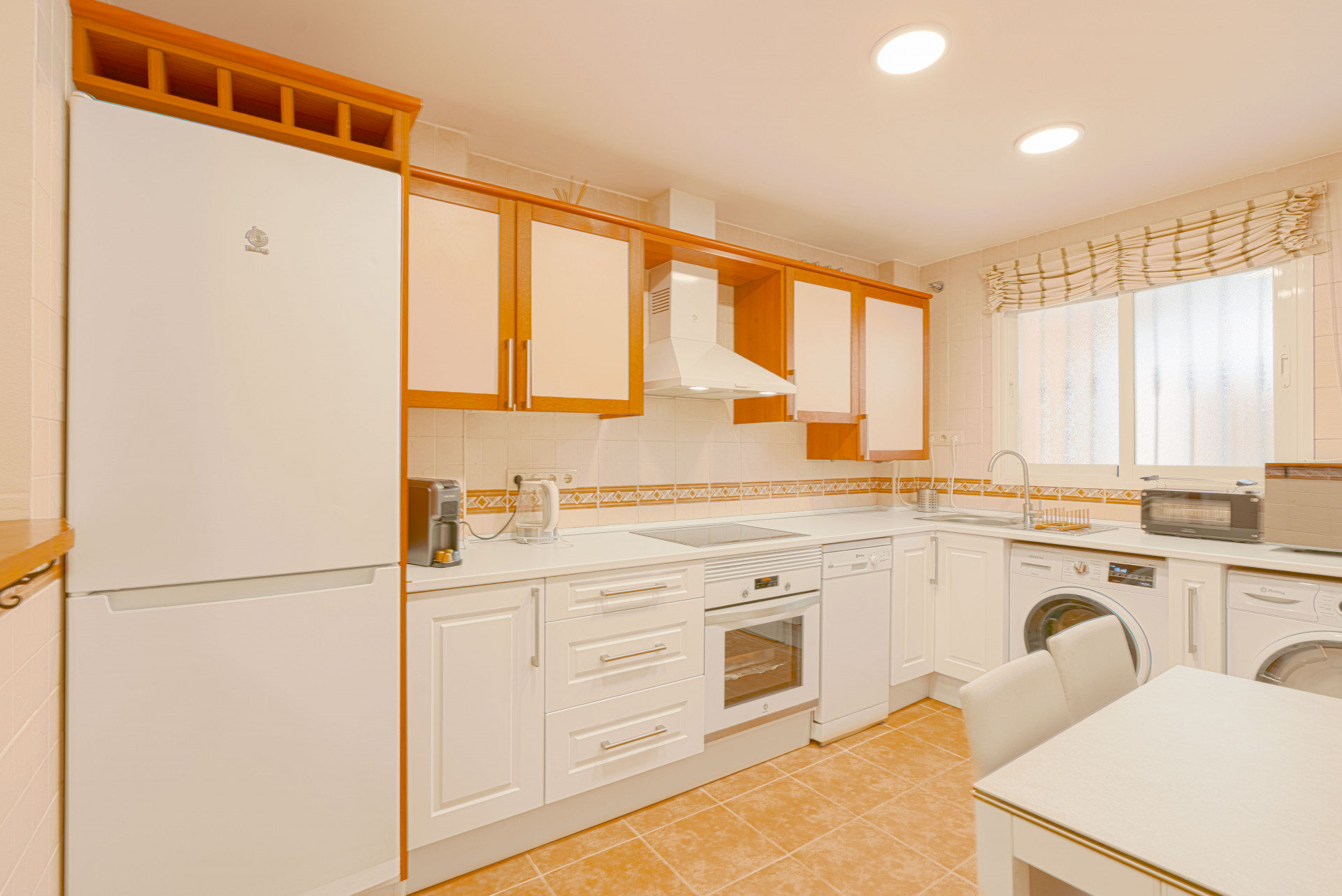 Renovated 2-Bedroom Apartment with Terrace, Parking and Pools in Mijas