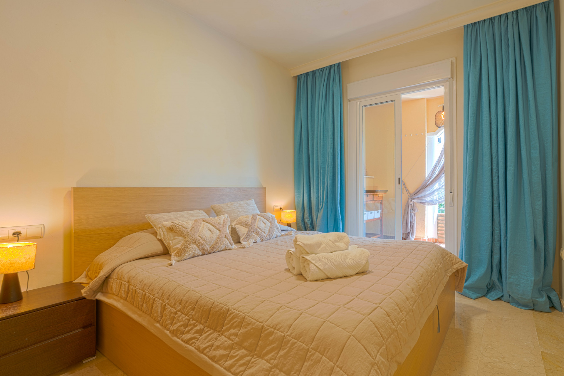 Renovated 2-Bedroom Apartment with Terrace, Parking and Pools in Mijas