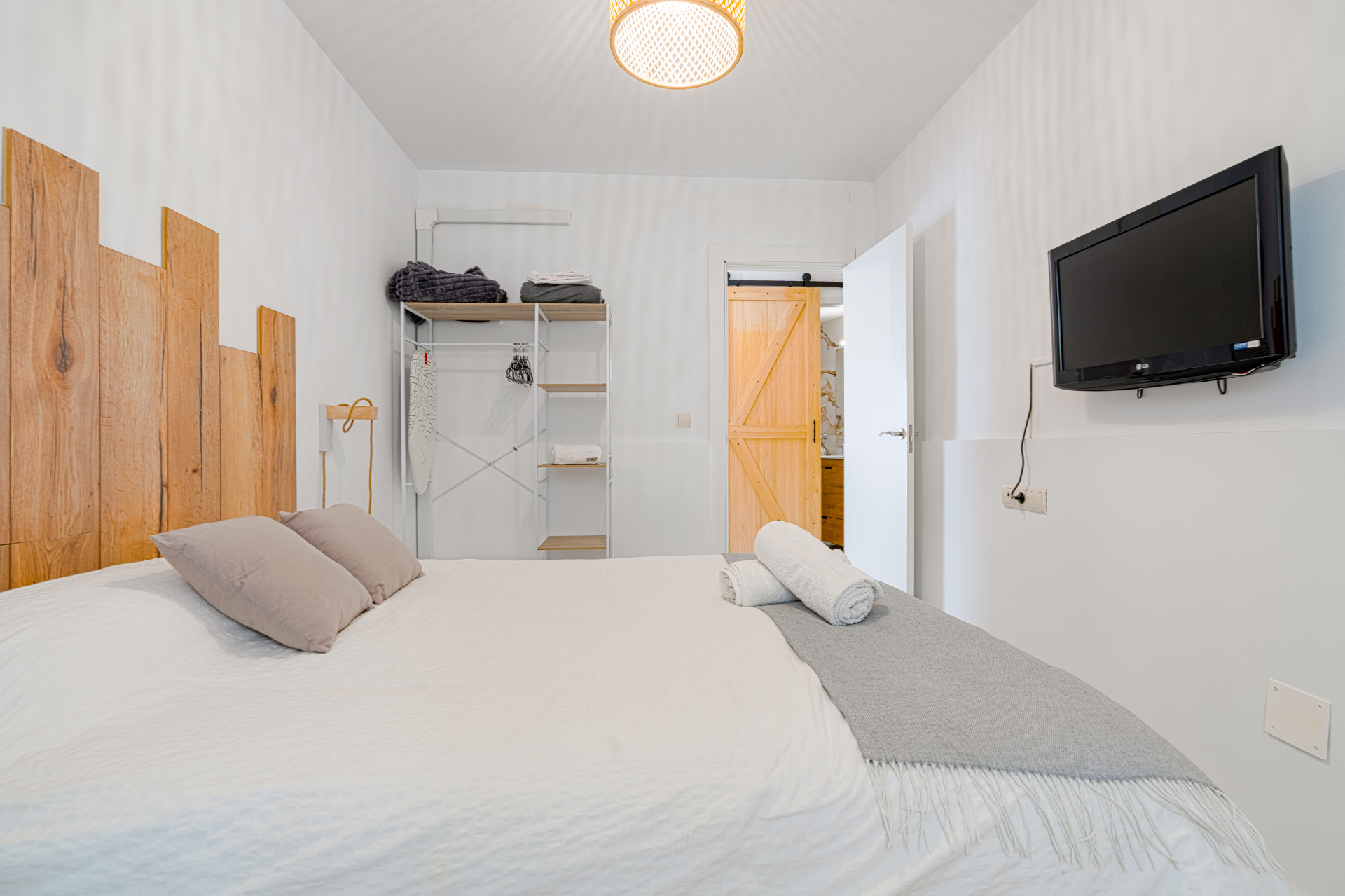 2-Bedroom Apartment for Rent in the Heart of Mijas Pueblo – Available from September 15th, 2025
