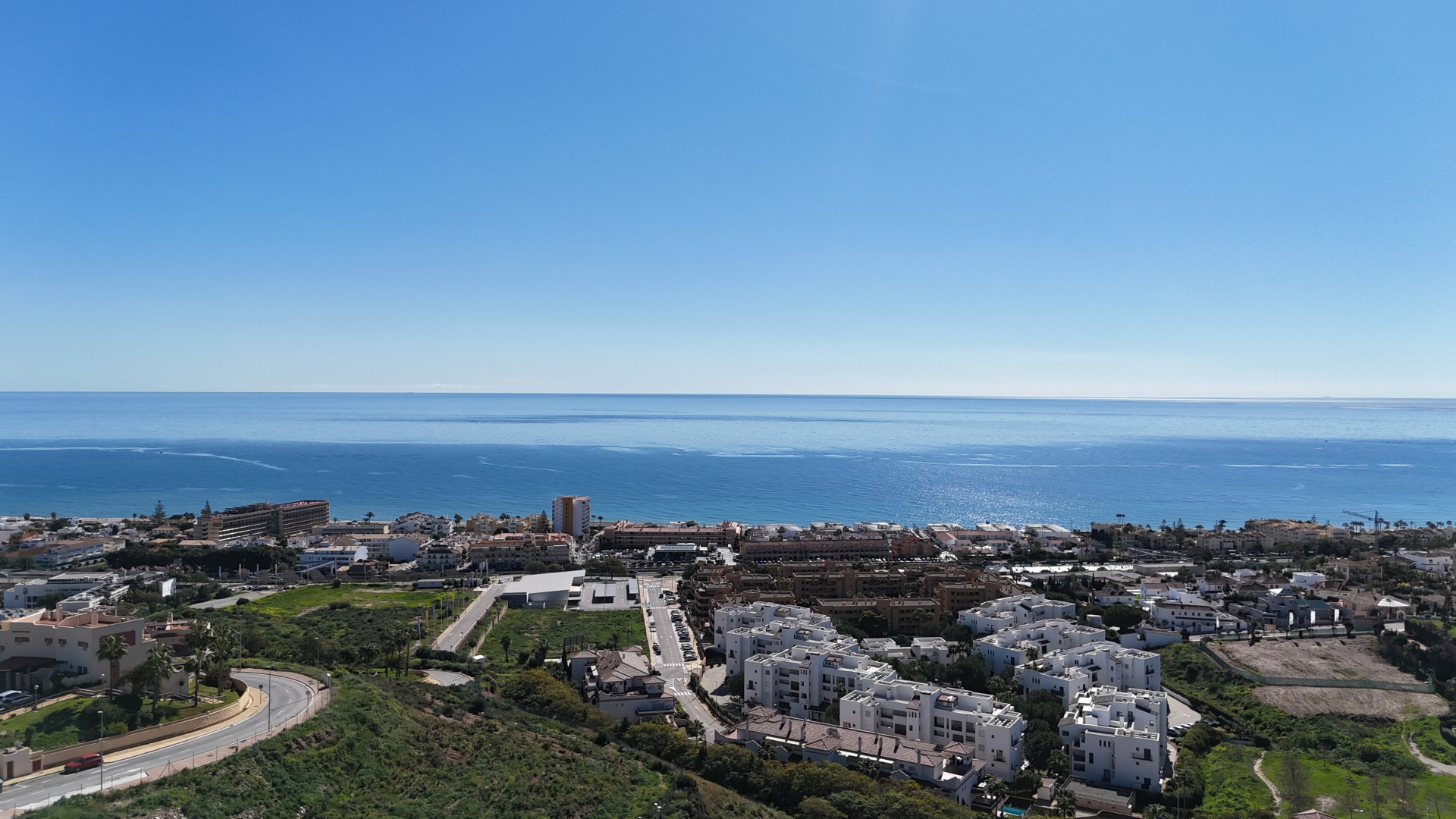Exclusive Ground Floor Apartment in Royal Palms Beach – Delivery in October 2025 – Corner 2 Bedroom Apartment
