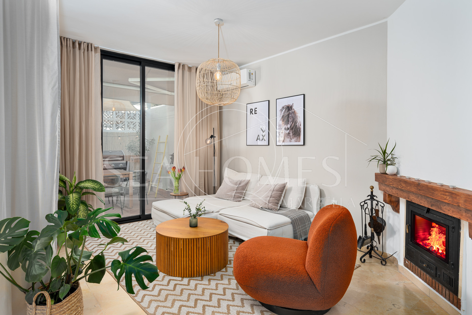 Stunning semi-detached house in Bel Air – official rental licence and 900m from the beach