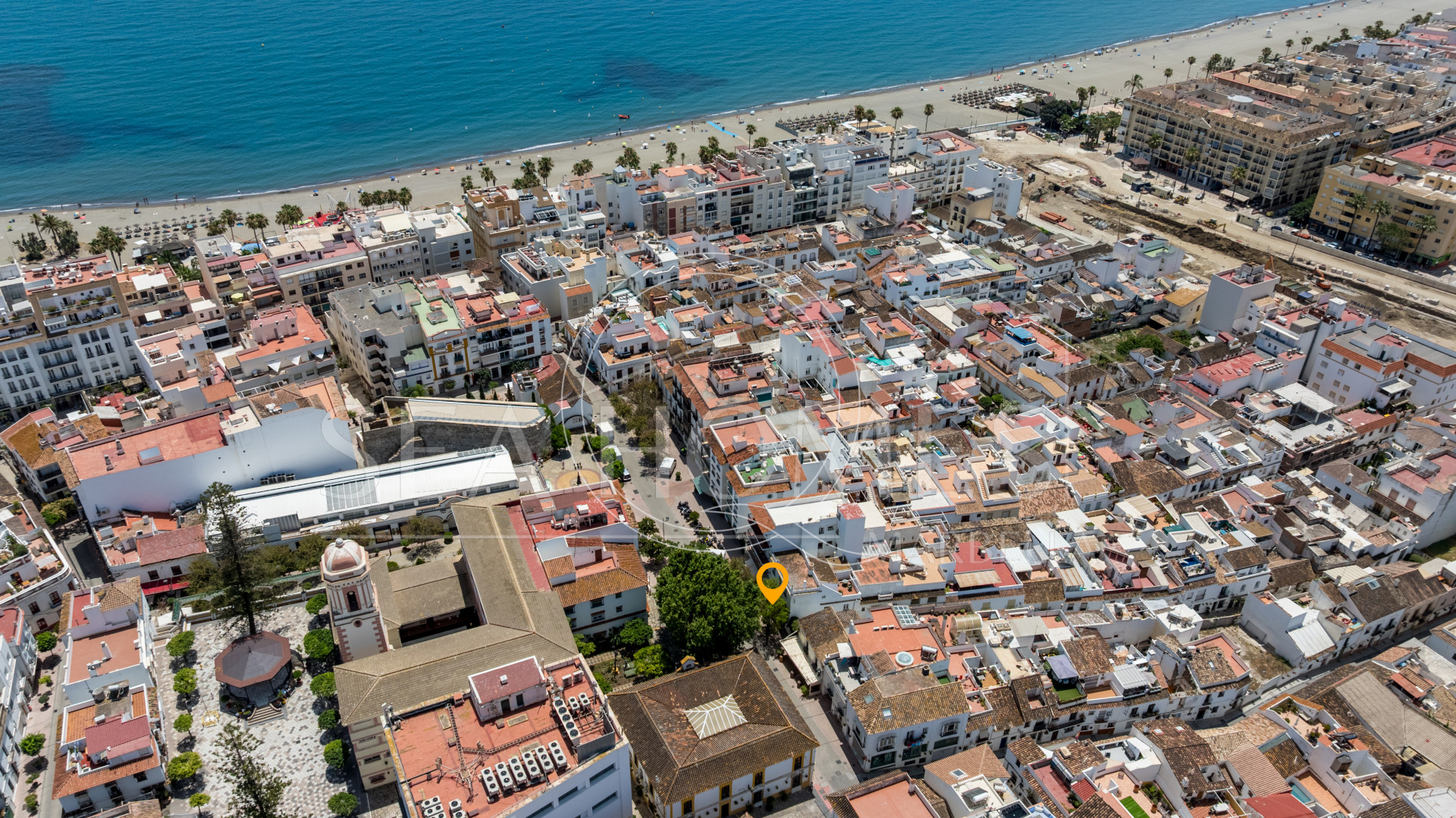 Charming Two-Bedroom Ground Floor Apartment in Estepona Old Town