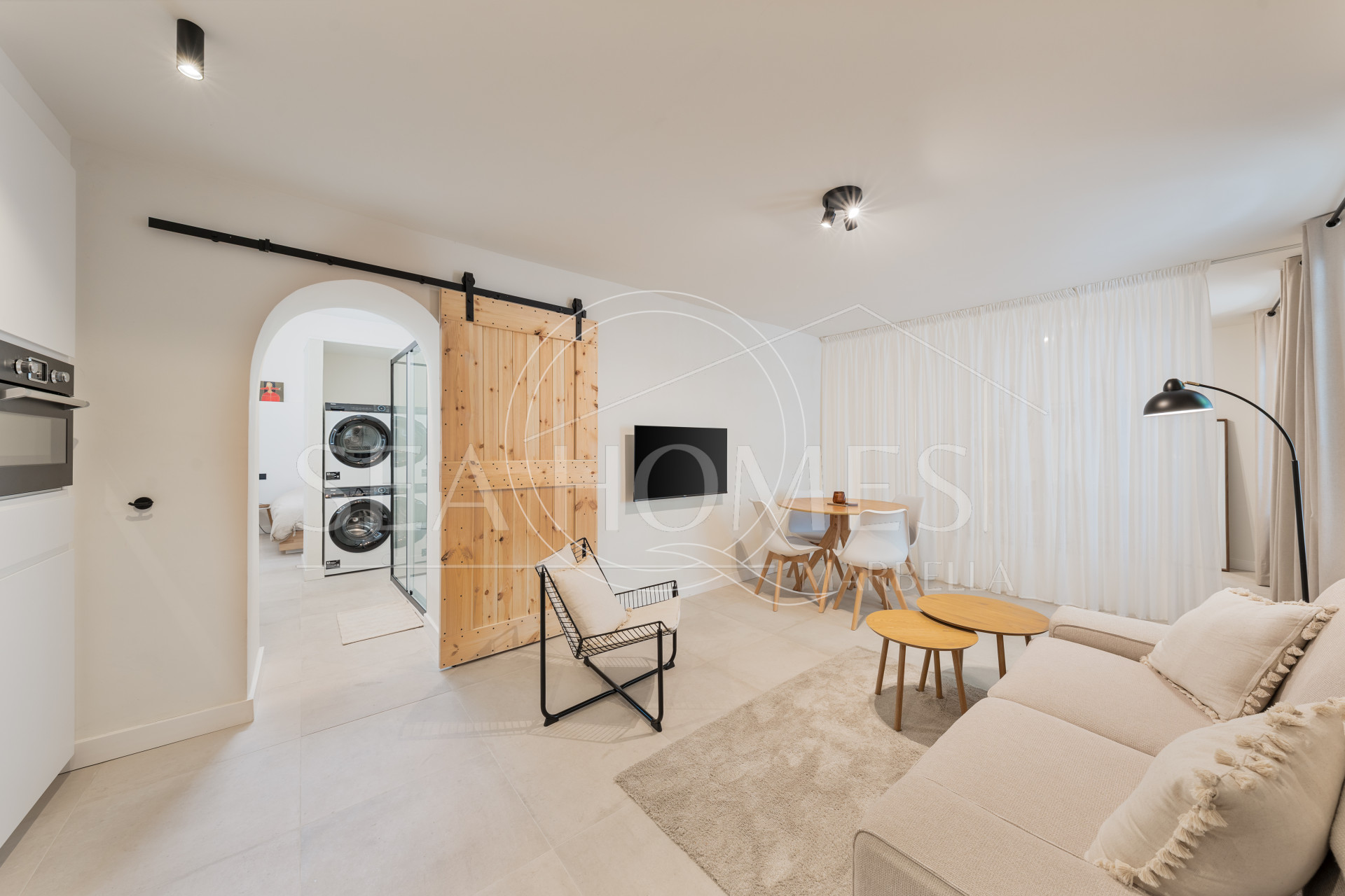 Charming Two-Bedroom Ground Floor Apartment in Estepona Old Town