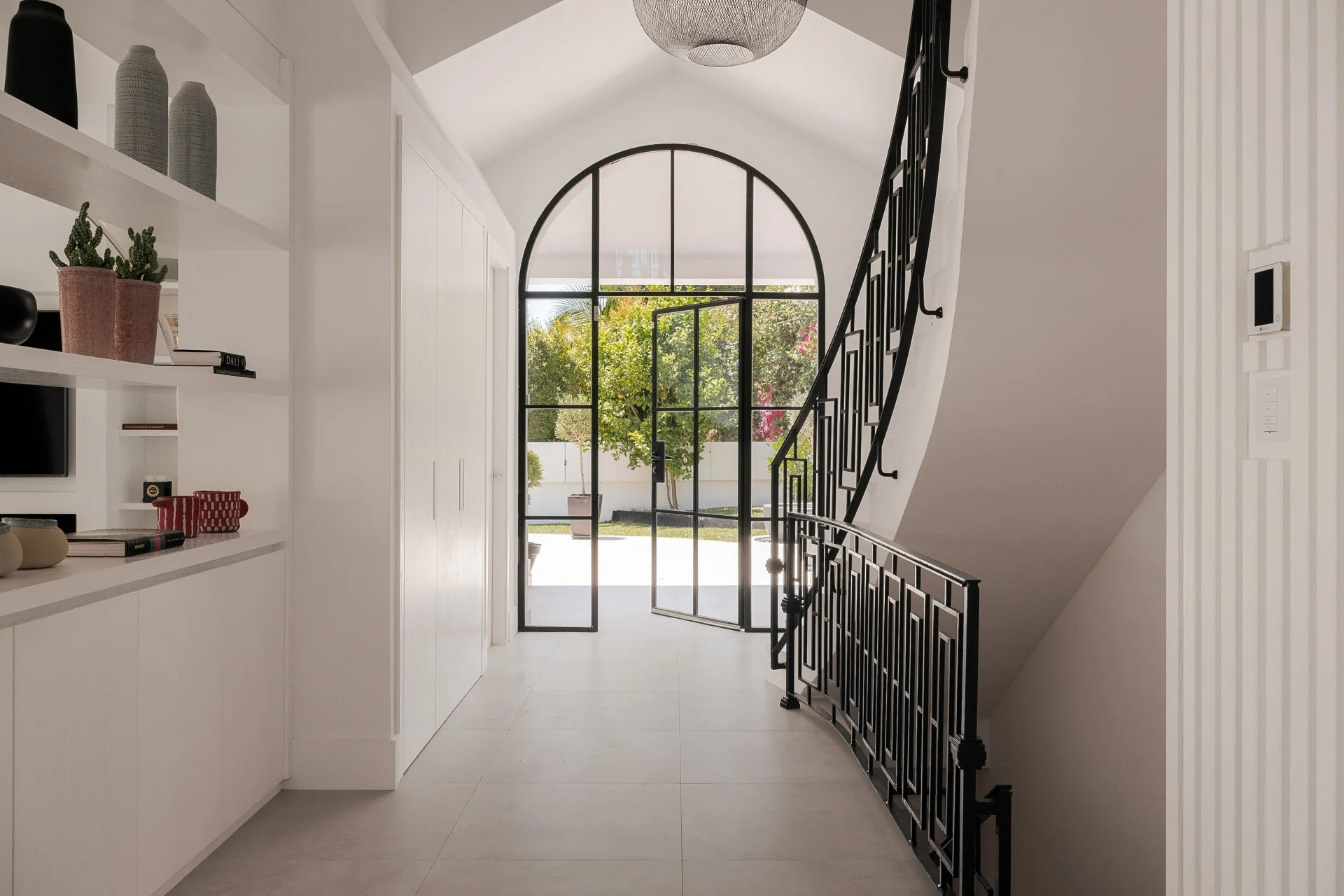 Image 24: detached villa For sale, Nueva Andalucía, €4,950,000 [HFM-C40075]