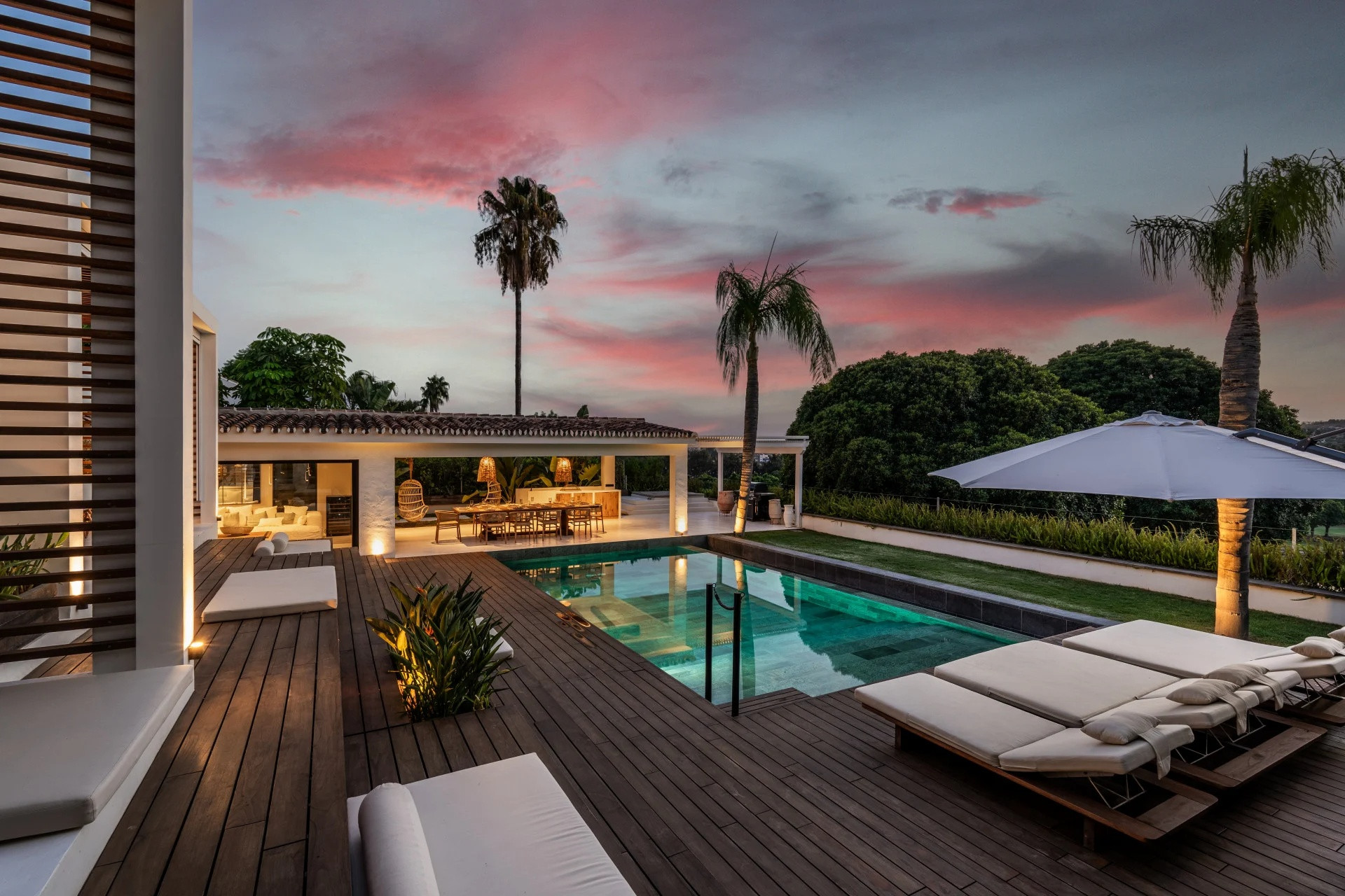 Image 33: detached villa For sale, Nueva Andalucía, €5,895,000 [HFM-C40076]