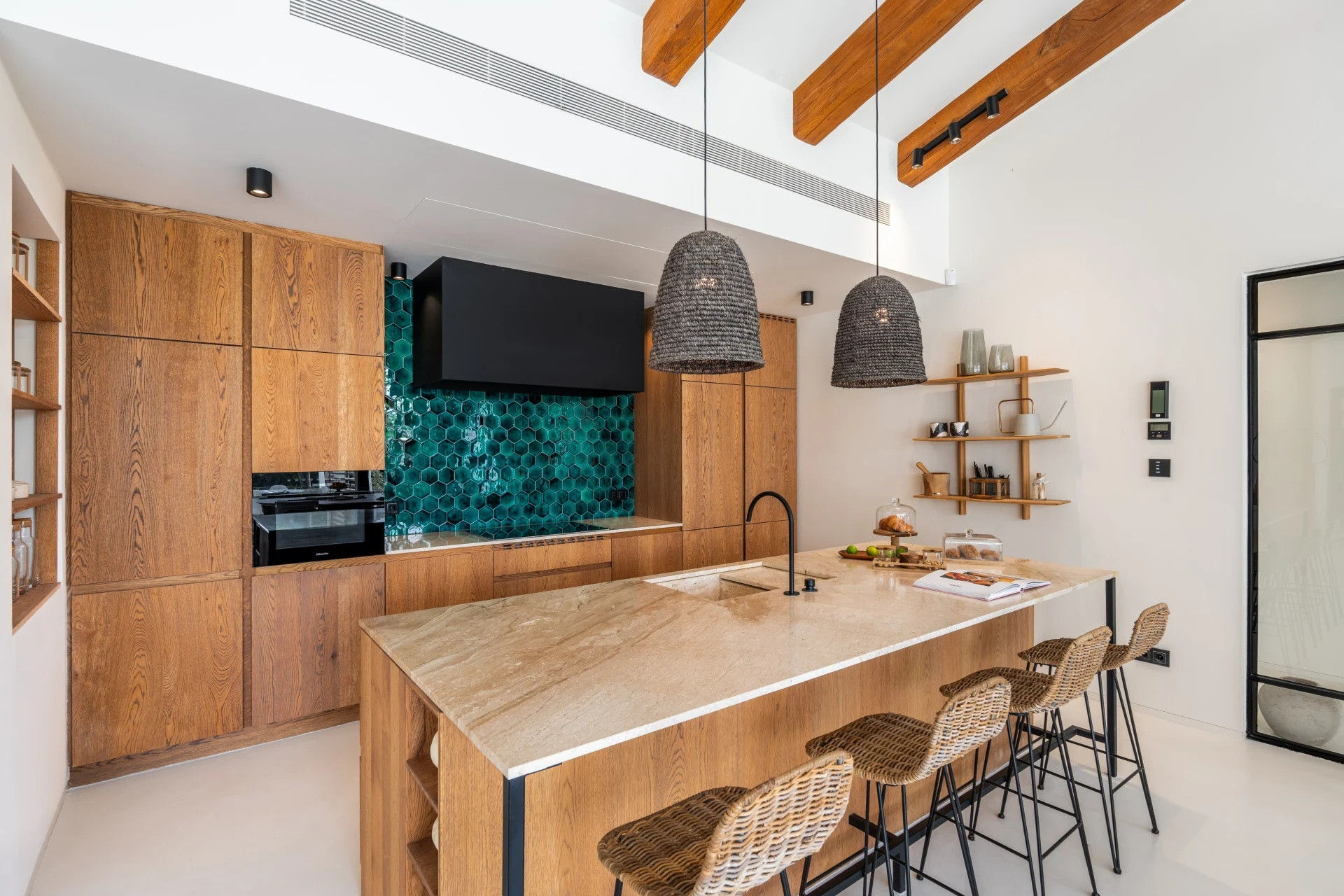 Image 33: detached villa For sale, Nueva Andalucía, €5,895,000 [HFM-C40076]