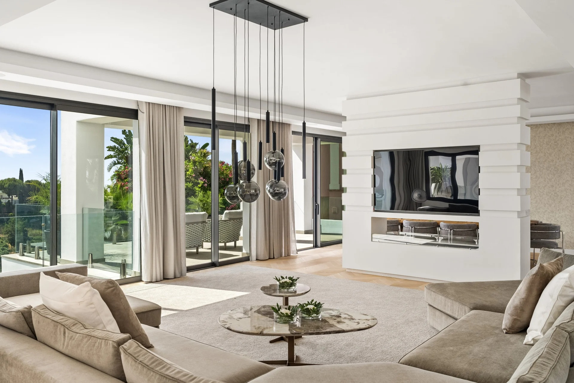 Image 37: detached villa For sale, Benahavís, €7,995,000 [HFM-C40079]