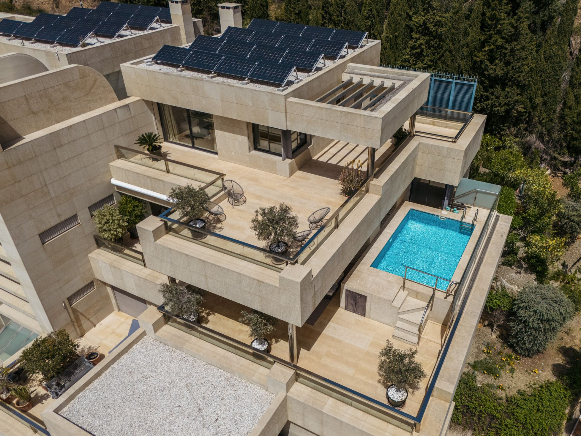 Image 35: Ático dúplex For sale, Nueva Andalucía, €2,295,000 [HFM-C40091]