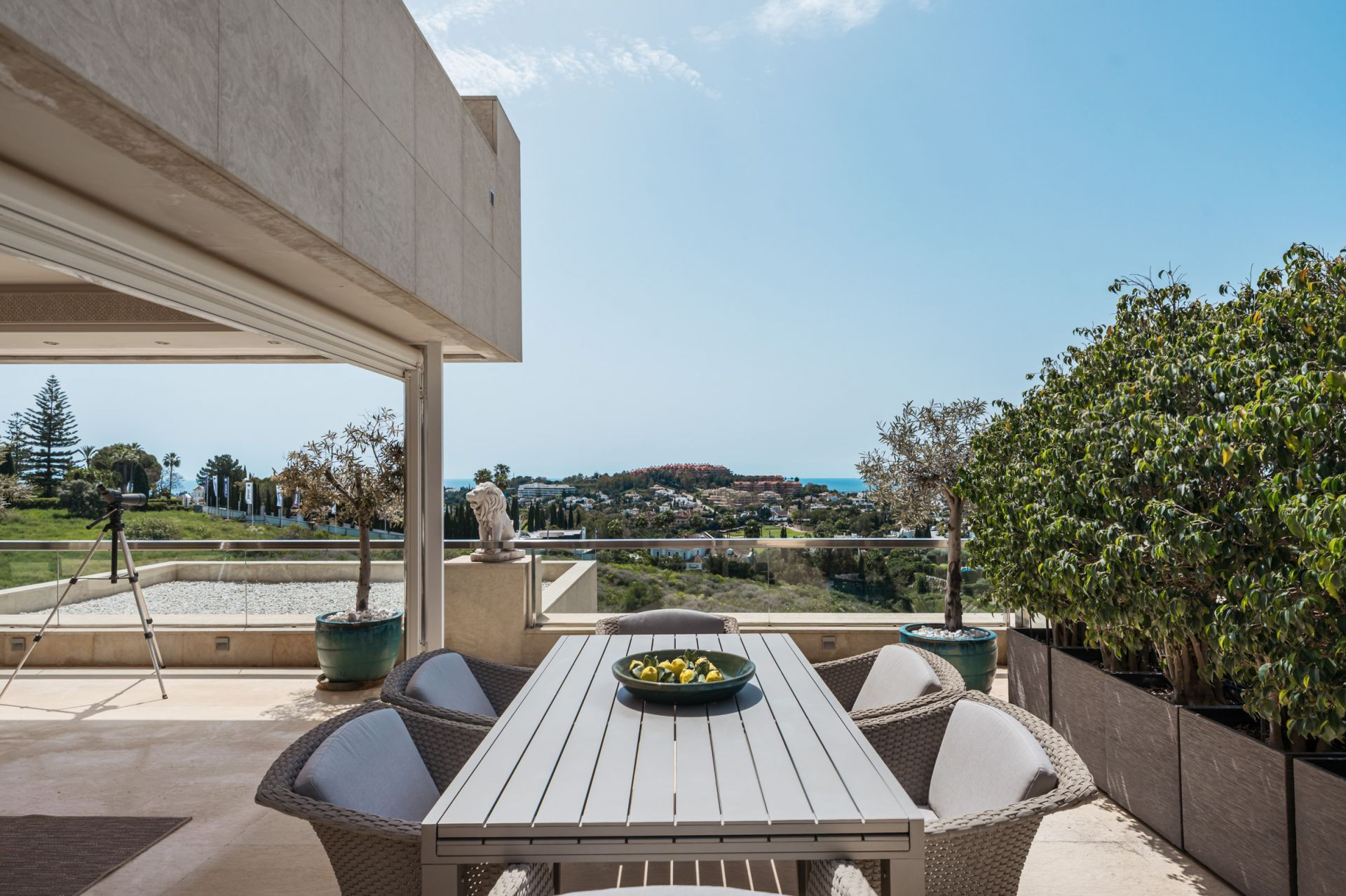 Image 35: Ático dúplex For sale, Nueva Andalucía, €2,295,000 [HFM-C40091]