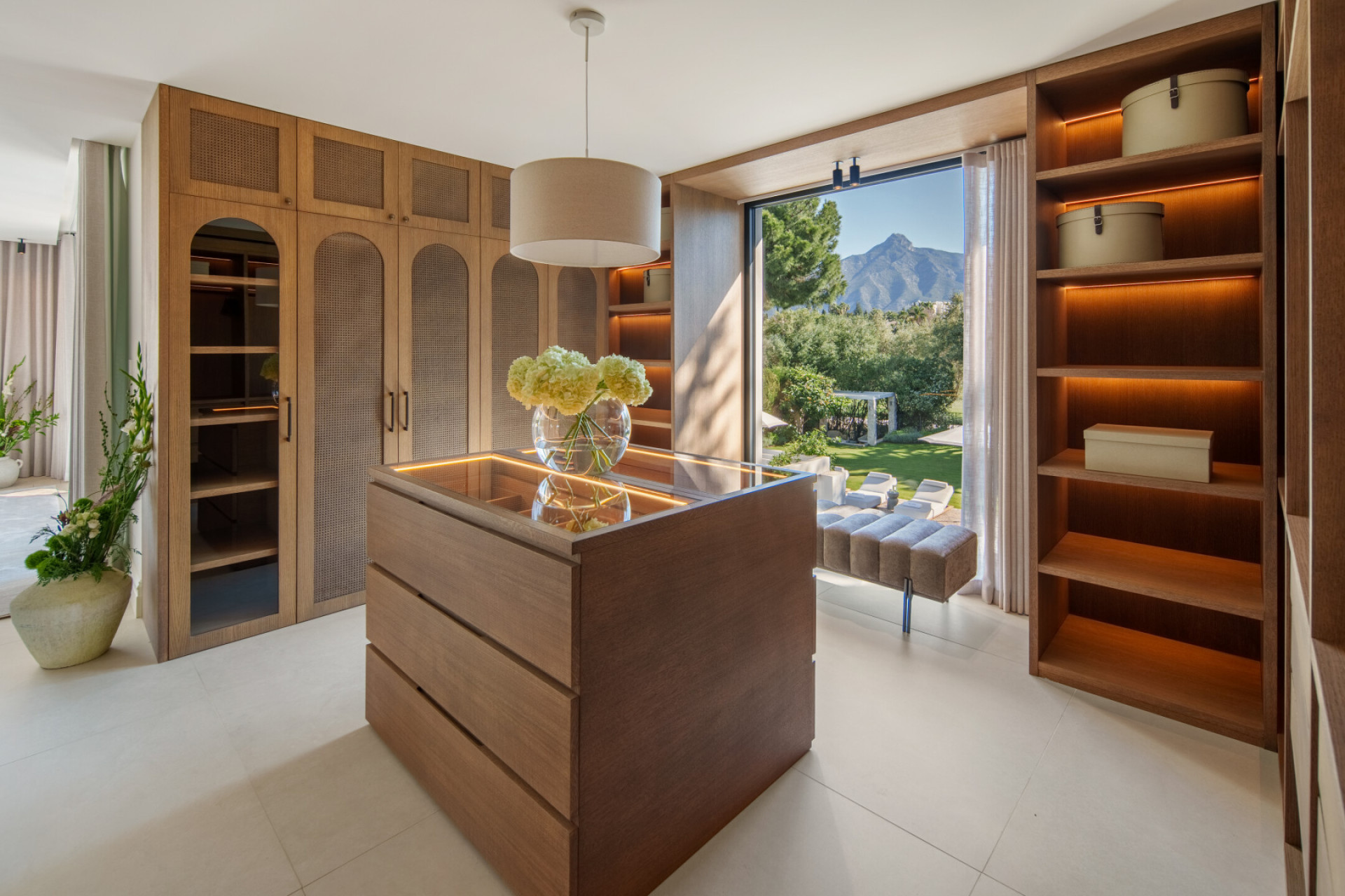 Image 14: Detached Villa For sale, Nueva Andalucía, €5,995,000 [HFMs649144]