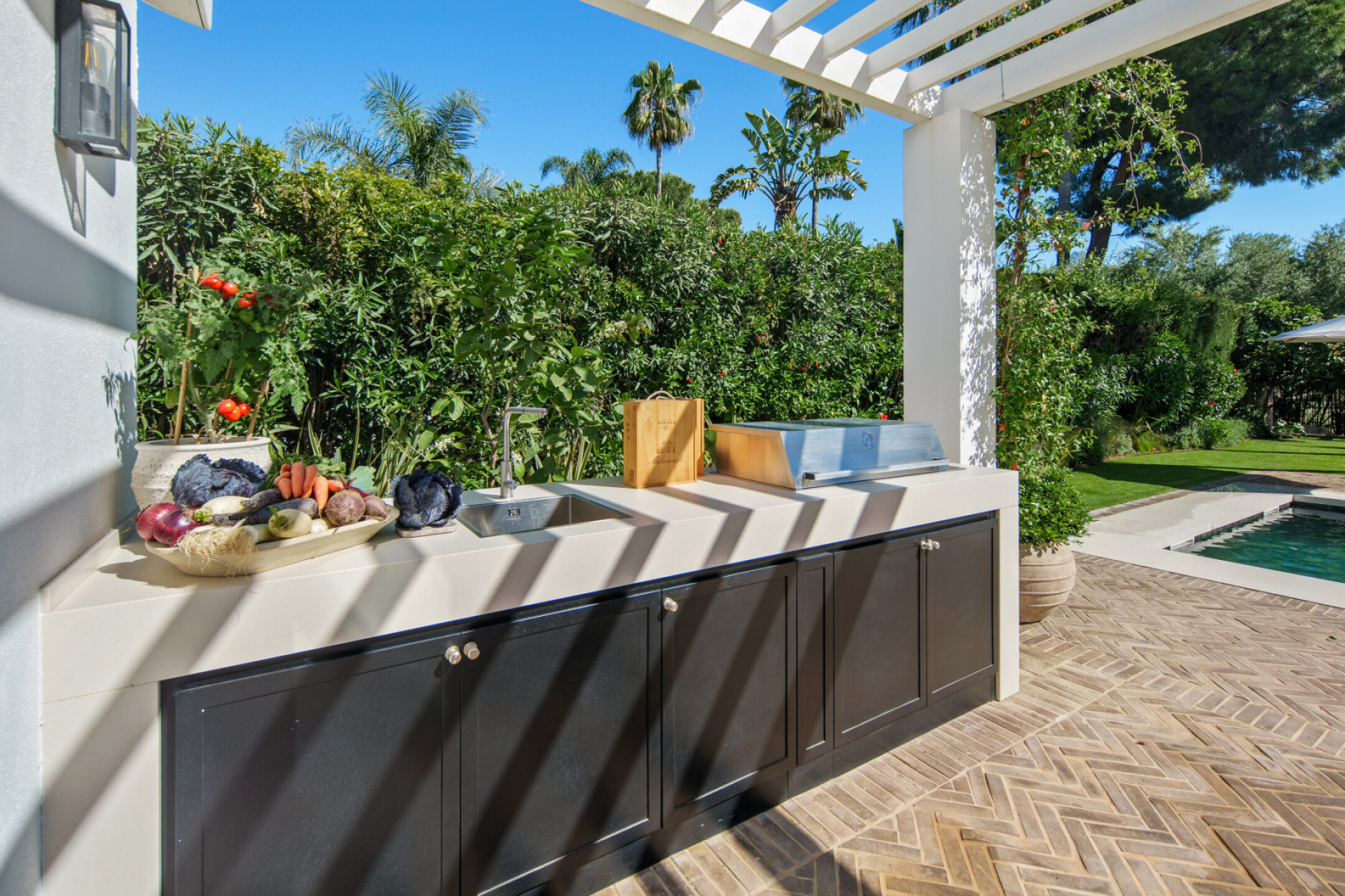 Image 3: Detached Villa For sale, Nueva Andalucía, €5,995,000 [HFMs649144]