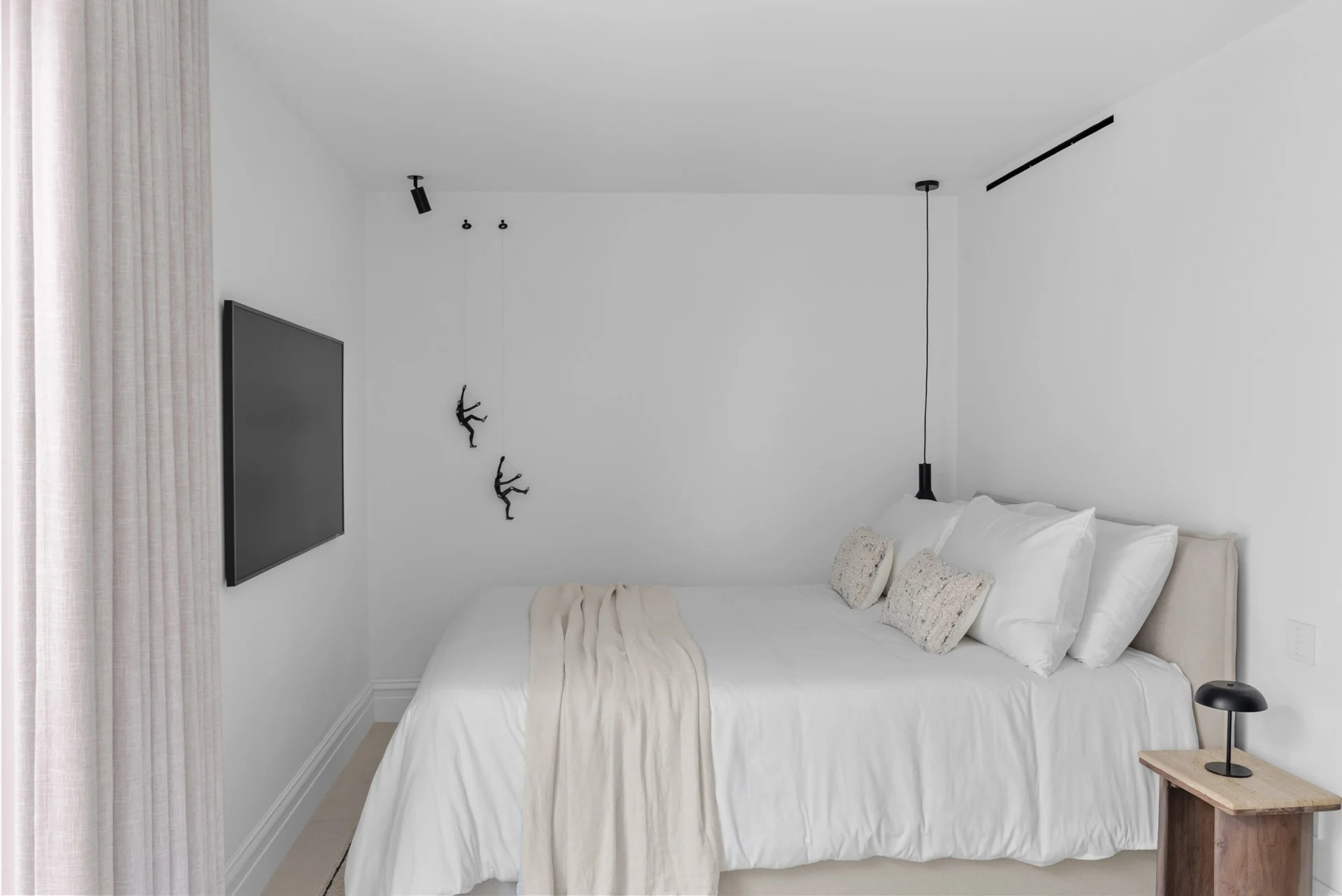 Image 38: detached villa For sale, Nueva Andalucía, €7,495,000 [HFM-C40063]