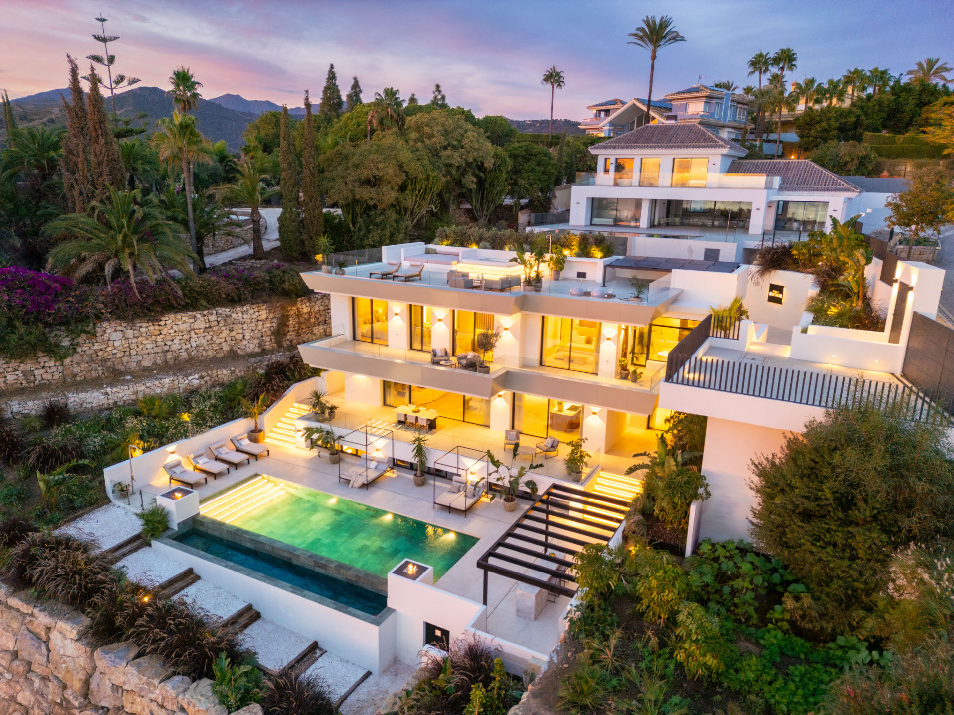 Image 51: detached villa For sale, Marbella, €4,750,000 [HFM-C40062]