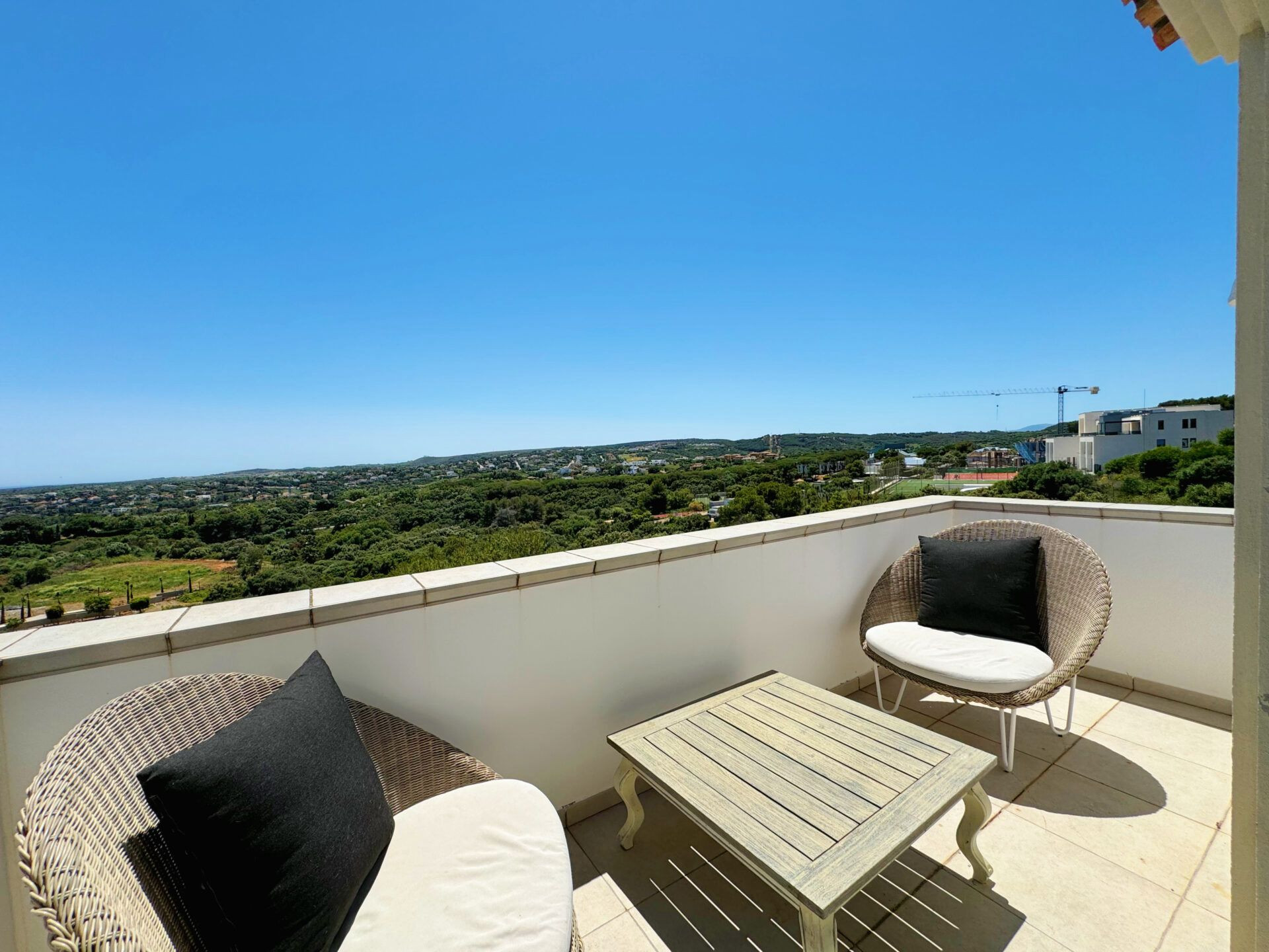 Image 39: detached villa For sale, sotogrande, €2,450,000 [HFM-D20002]