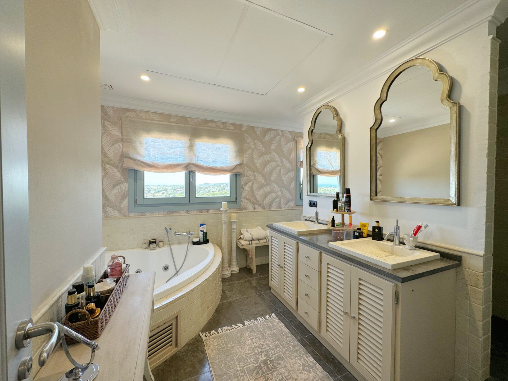 Image 39: detached villa For sale, sotogrande, €2,450,000 [HFM-D20002]