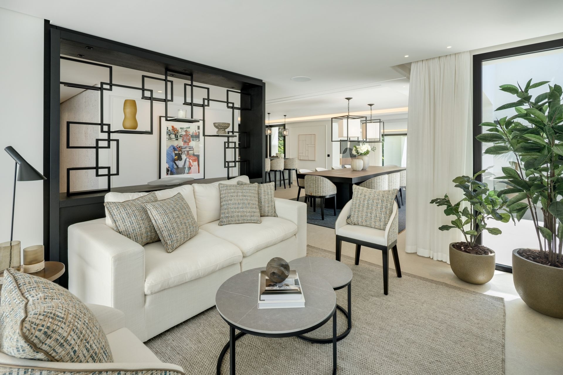 Image 42: detached villa For sale, Nueva Andalucía, €5,850,000 [HFM-C40064]