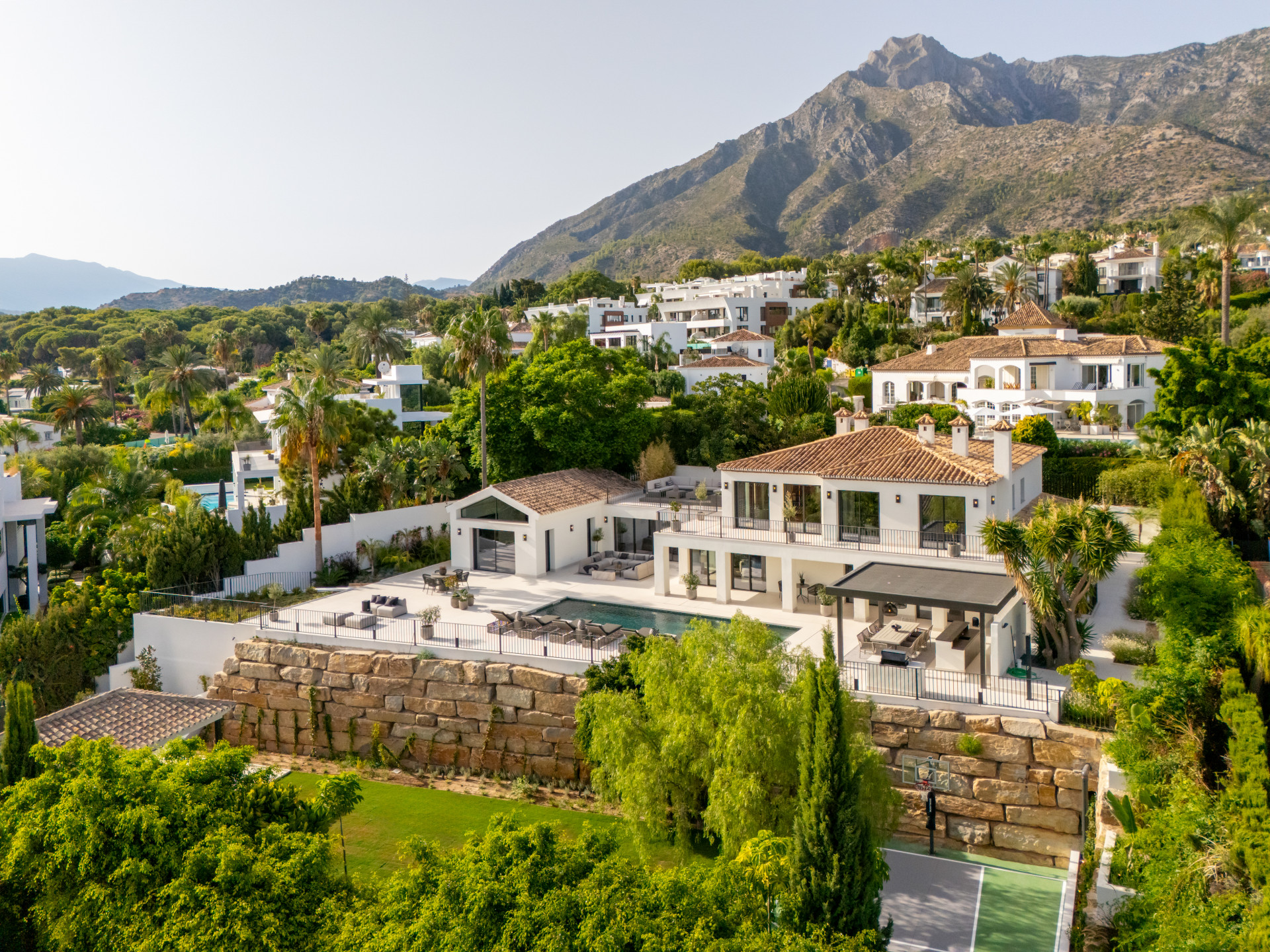 Image 56: detached villa For sale, The Golden Mile, €7,800,000 [HFM-C40065]