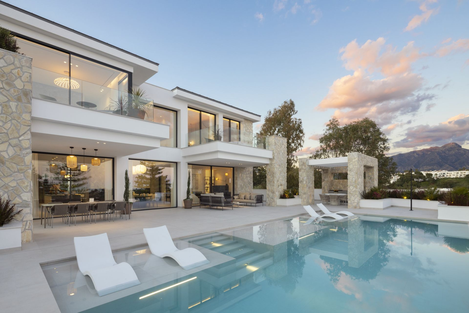 Image 38: detached villa For sale, Benahavís, €5,750,000 [HFM-C40061]