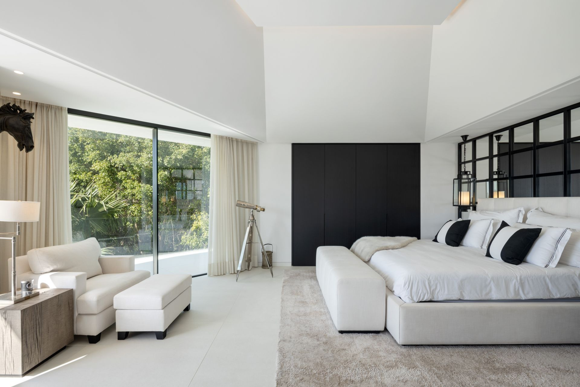 Image 46: detached villa For sale, Benahavís, €5,895,000 [HFM-C40058]