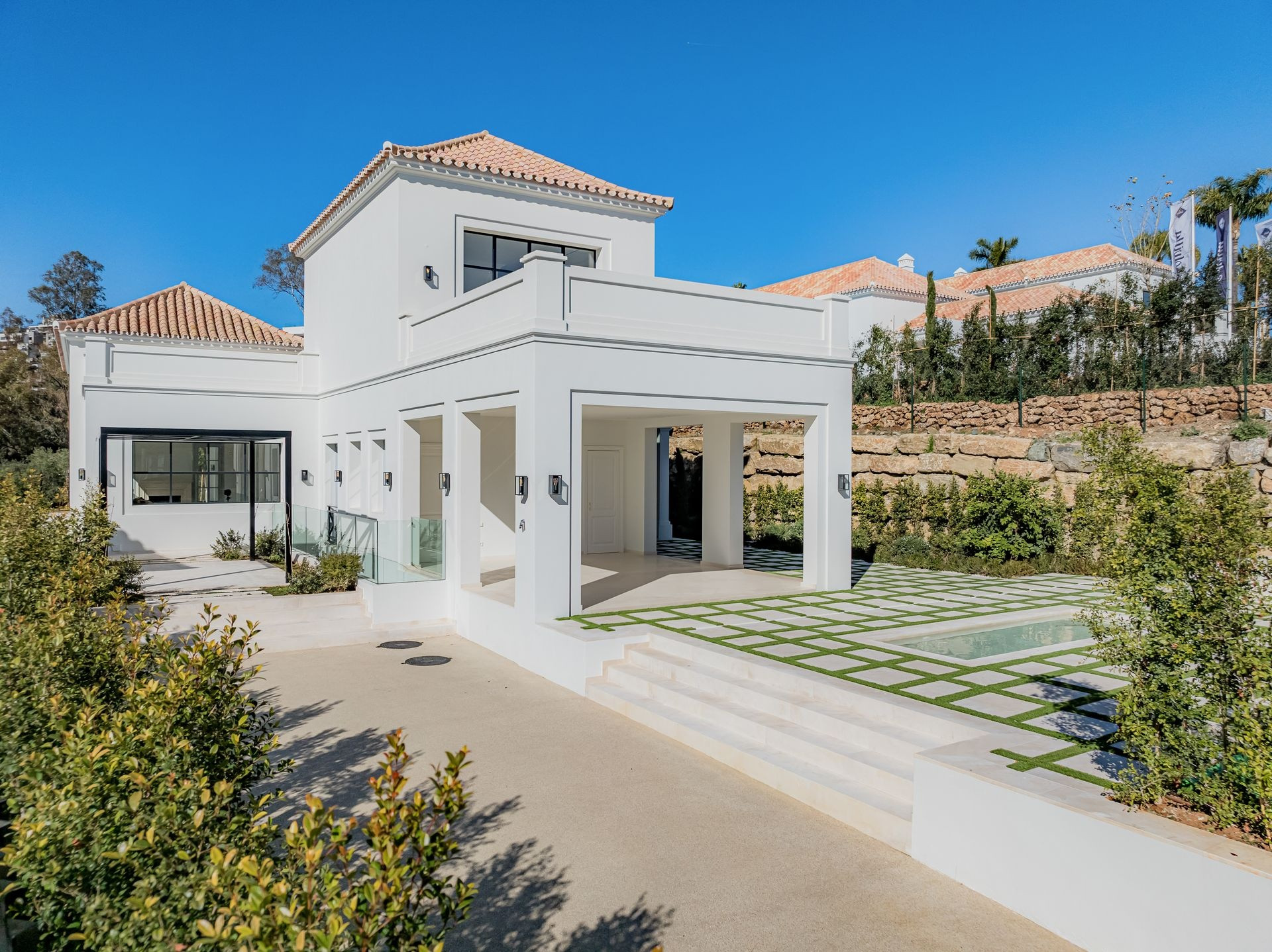 Image 29: detached villa For sale, Nueva Andalucía, €4,500,000 [HFM-CL10025]