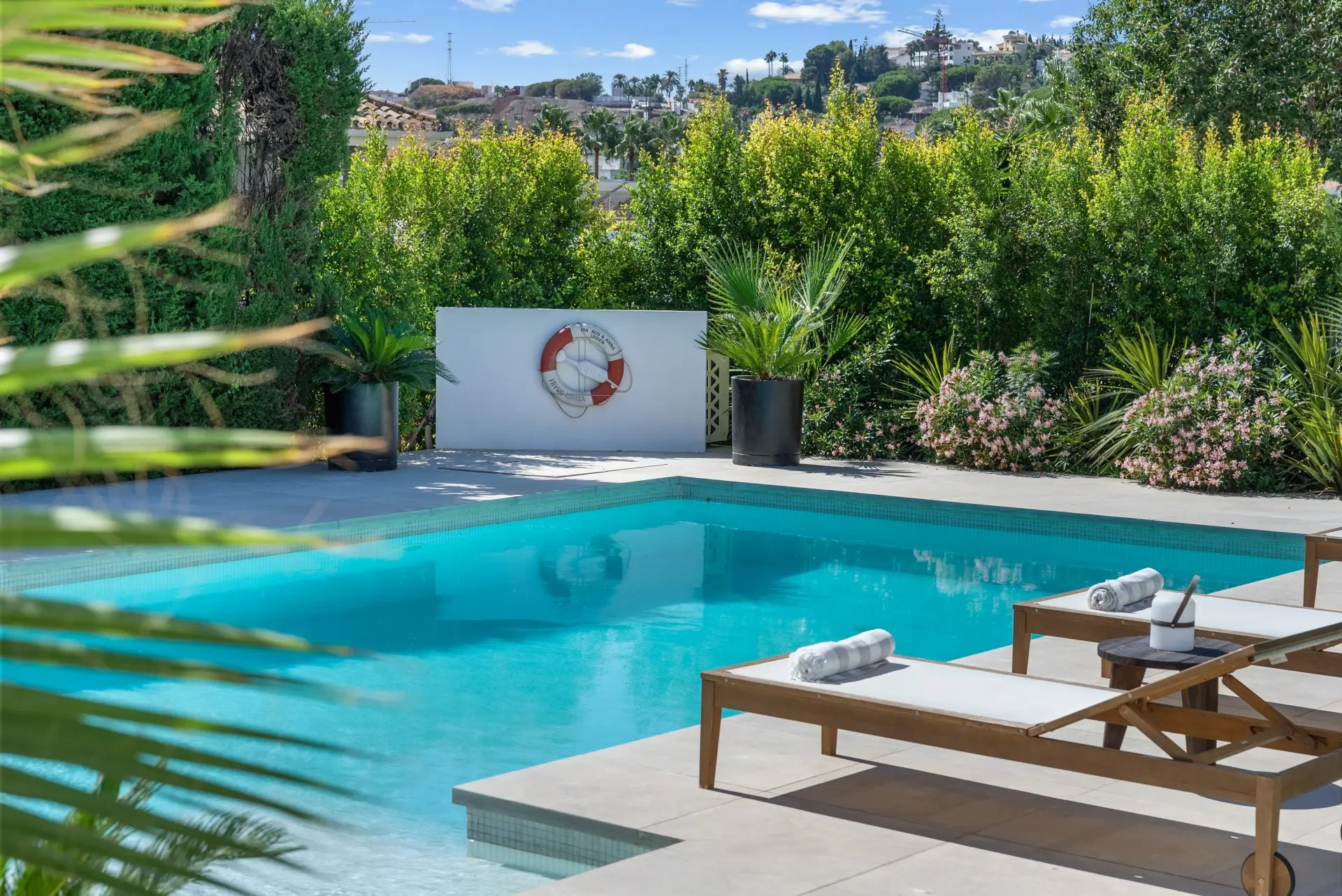 Image 28: detached villa For sale, Nueva Andalucía, €3,495,000 [HFM-C40073]