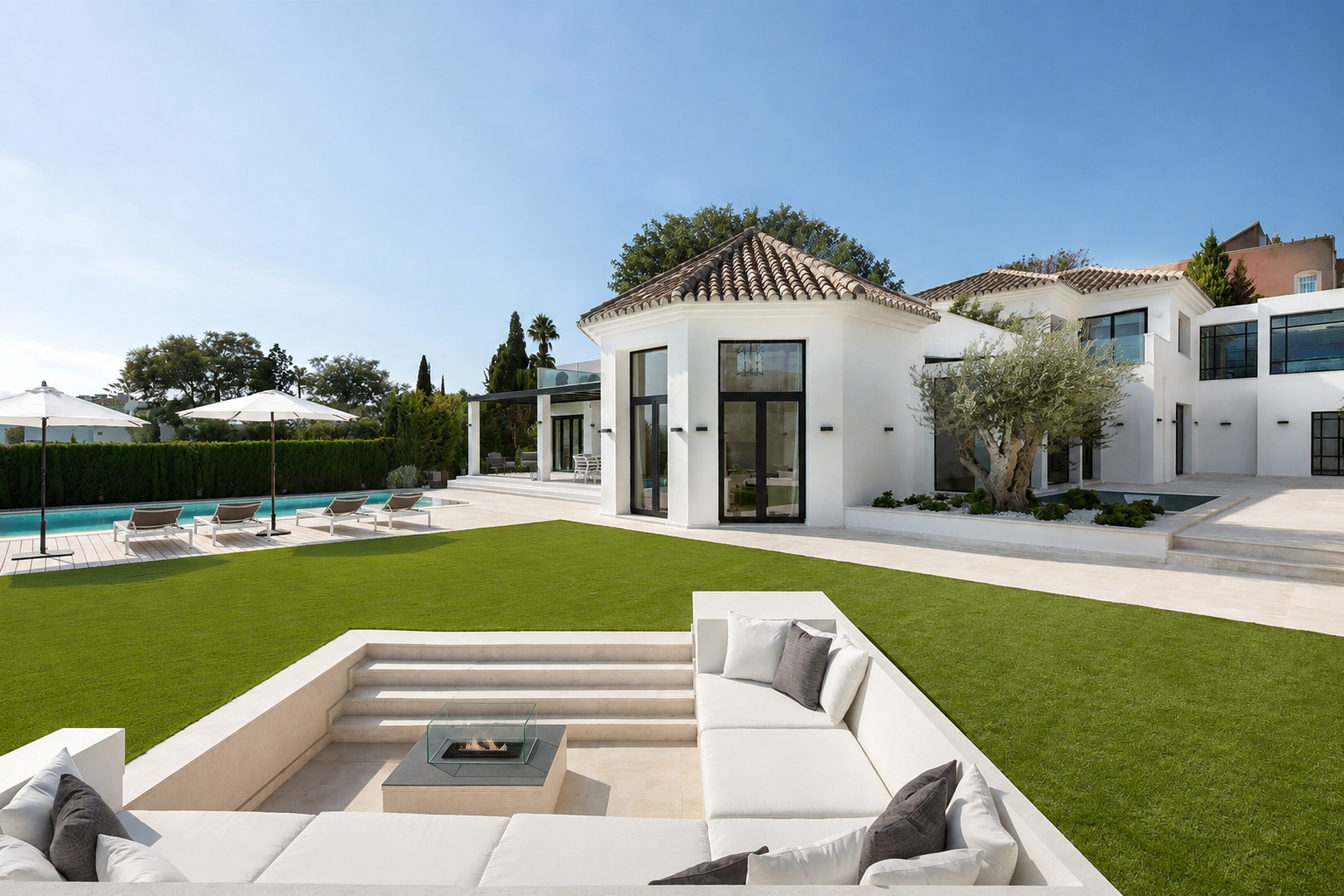 Image 0: Detached Villa For sale, Nueva Andalucía, €4,495,000 [HFMs653097]