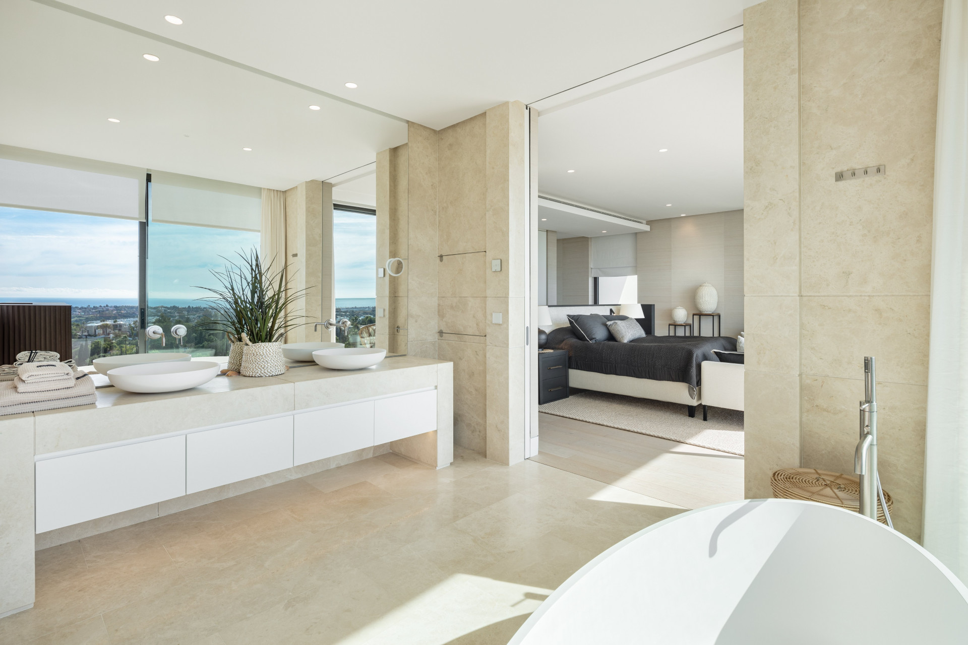 Image 30: detached villa For sale, Benahavís, €7,850,000 [HFM-C40116]