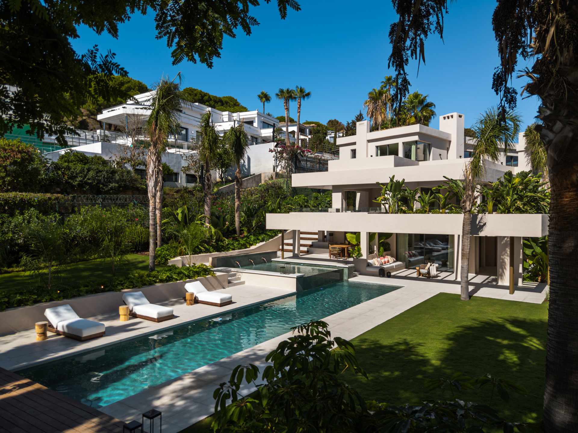 Image 25: Detached Villa For sale, Nueva Andalucía, €6,950,000 [HFMs653604]