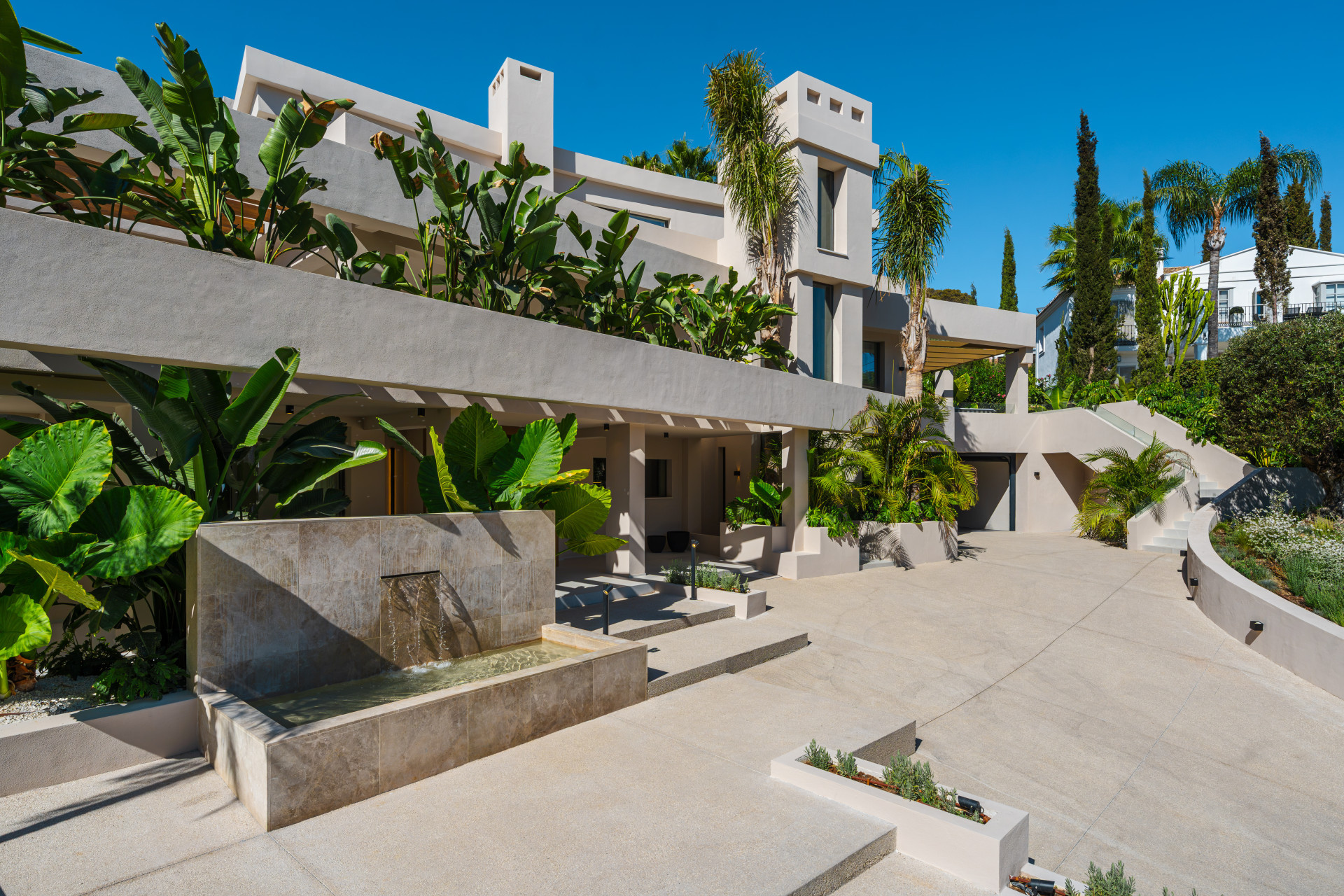 Image 27: Detached Villa For sale, Nueva Andalucía, €6,950,000 [HFMs653604]