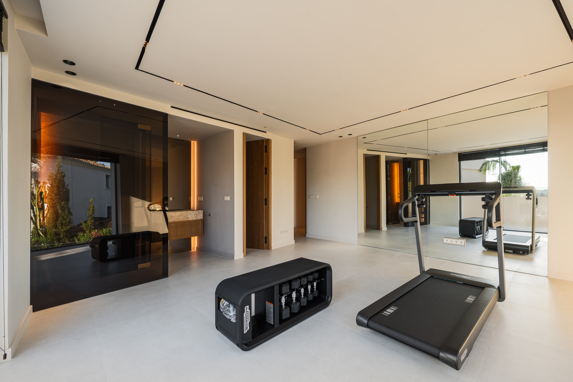 Image 24: Detached Villa For sale, Nueva Andalucía, €6,950,000 [HFMs653604]