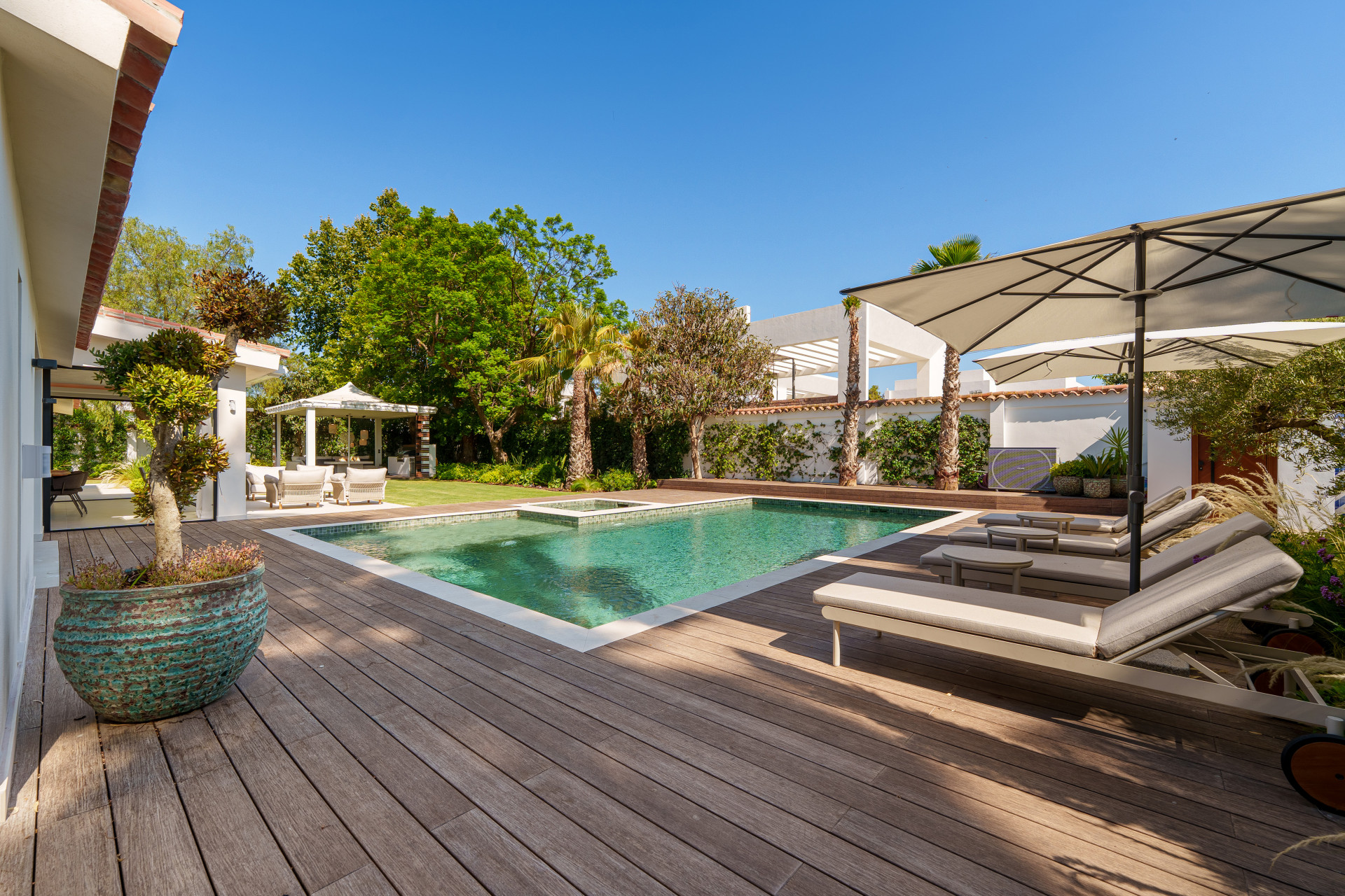 Image 58: detached villa For sale, Puerto Banús, €6,500,000 [HFM-C40122]