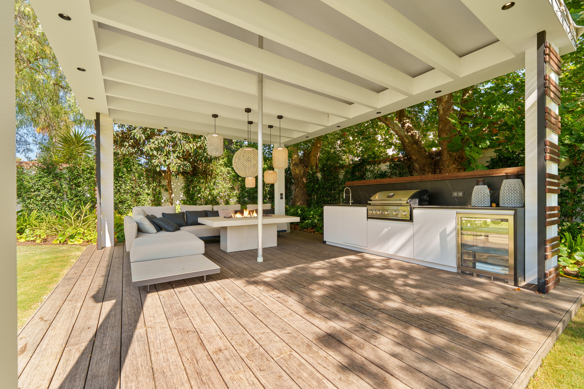 Image 58: detached villa For sale, Puerto Banús, €6,500,000 [HFM-C40122]