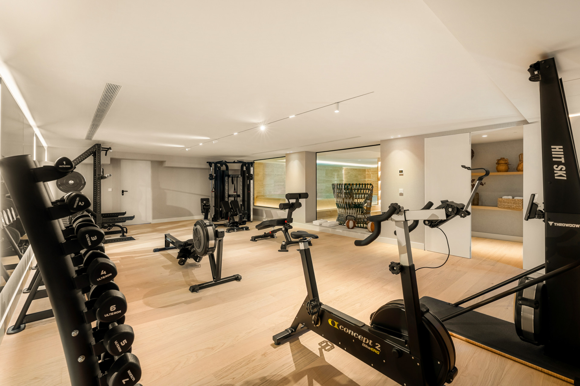 Image 53: detached villa For sale, Nueva Andalucía, €8,650,000 [HFM-C40121]