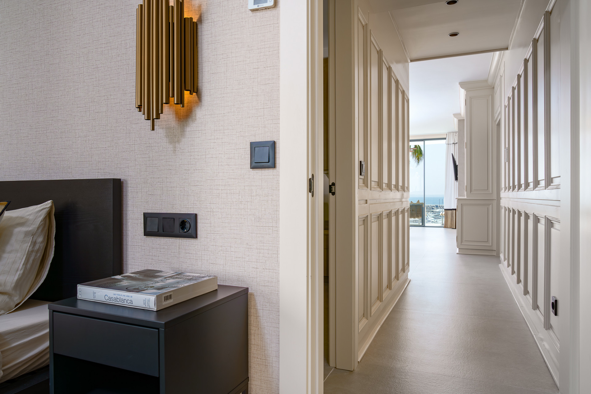 Image 31: apartment For sale, Puerto Banús, €1,650,000 [HFM-CL10165]