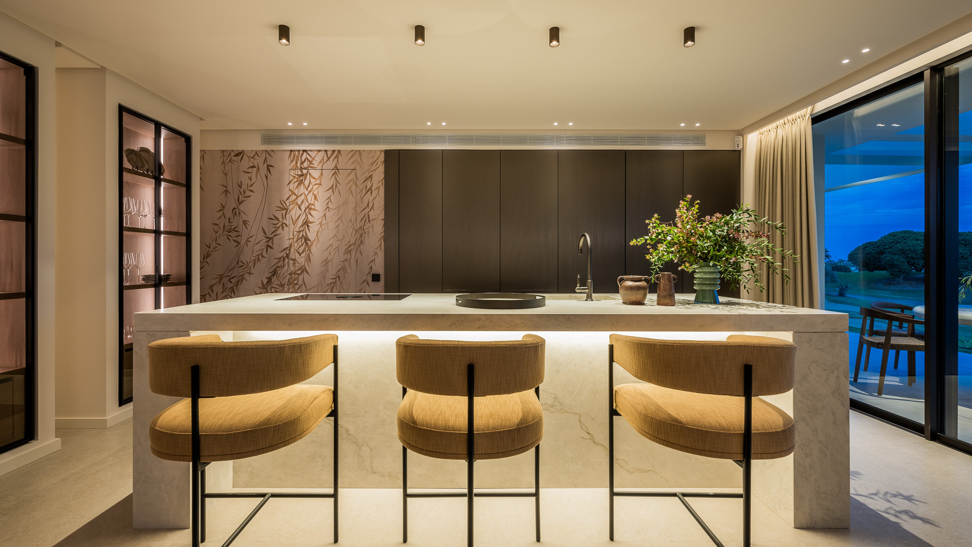 Image 42: detached villa For sale, Nueva Andalucía, €5,975,000 [HFM-C40100]