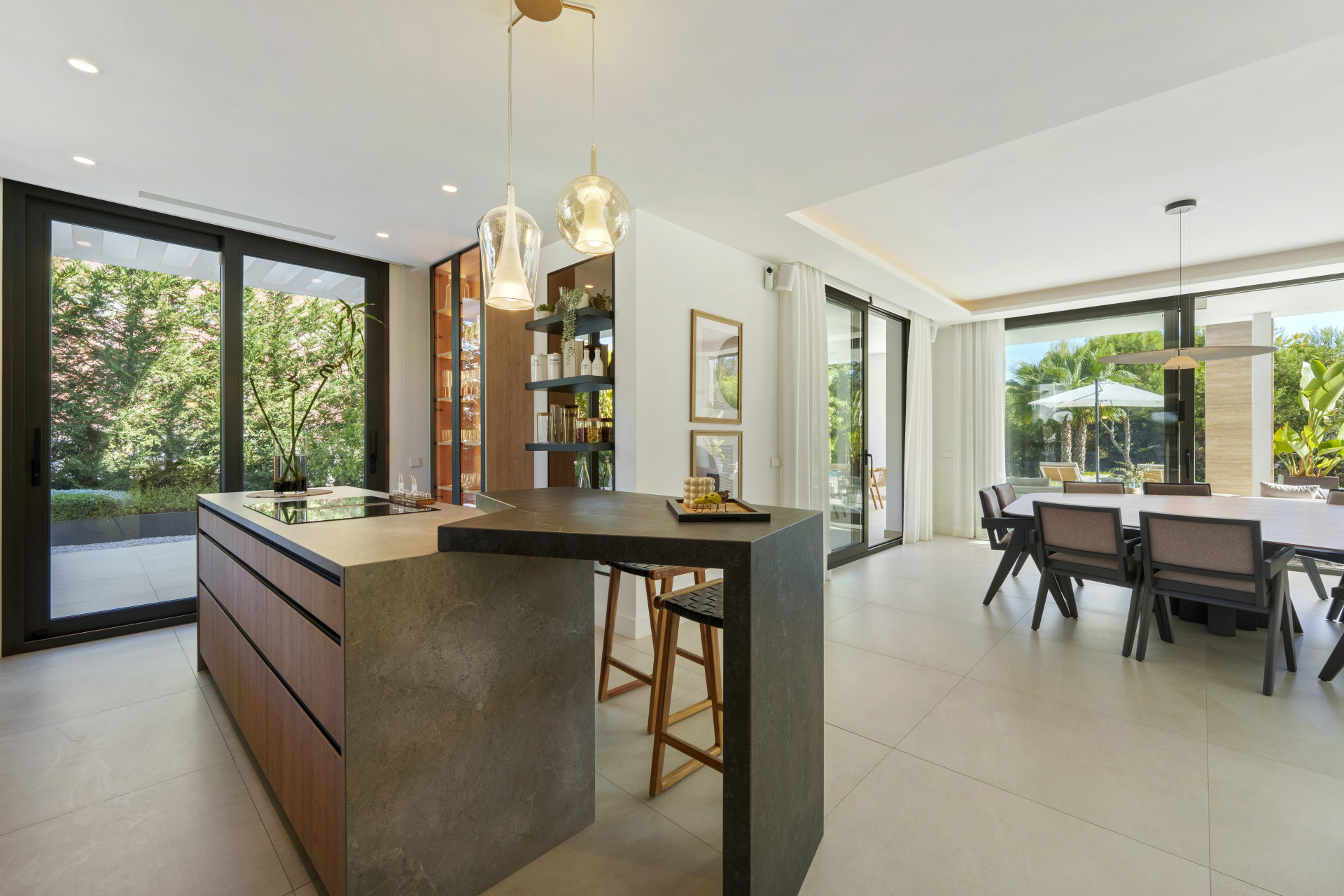 Image 57: detached villa For sale, The Golden Mile, €5,900,000 [HFM-C40103]