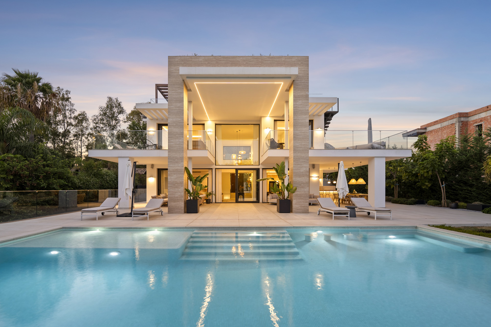 Image 57: detached villa For sale, The Golden Mile, €5,900,000 [HFM-C40103]