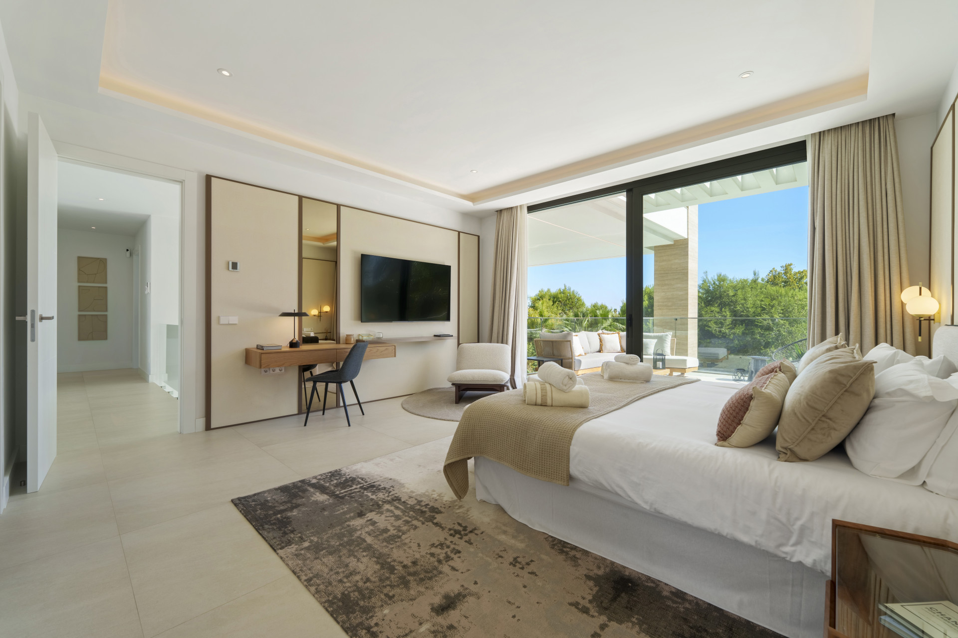 Image 57: detached villa For sale, The Golden Mile, €5,900,000 [HFM-C40103]