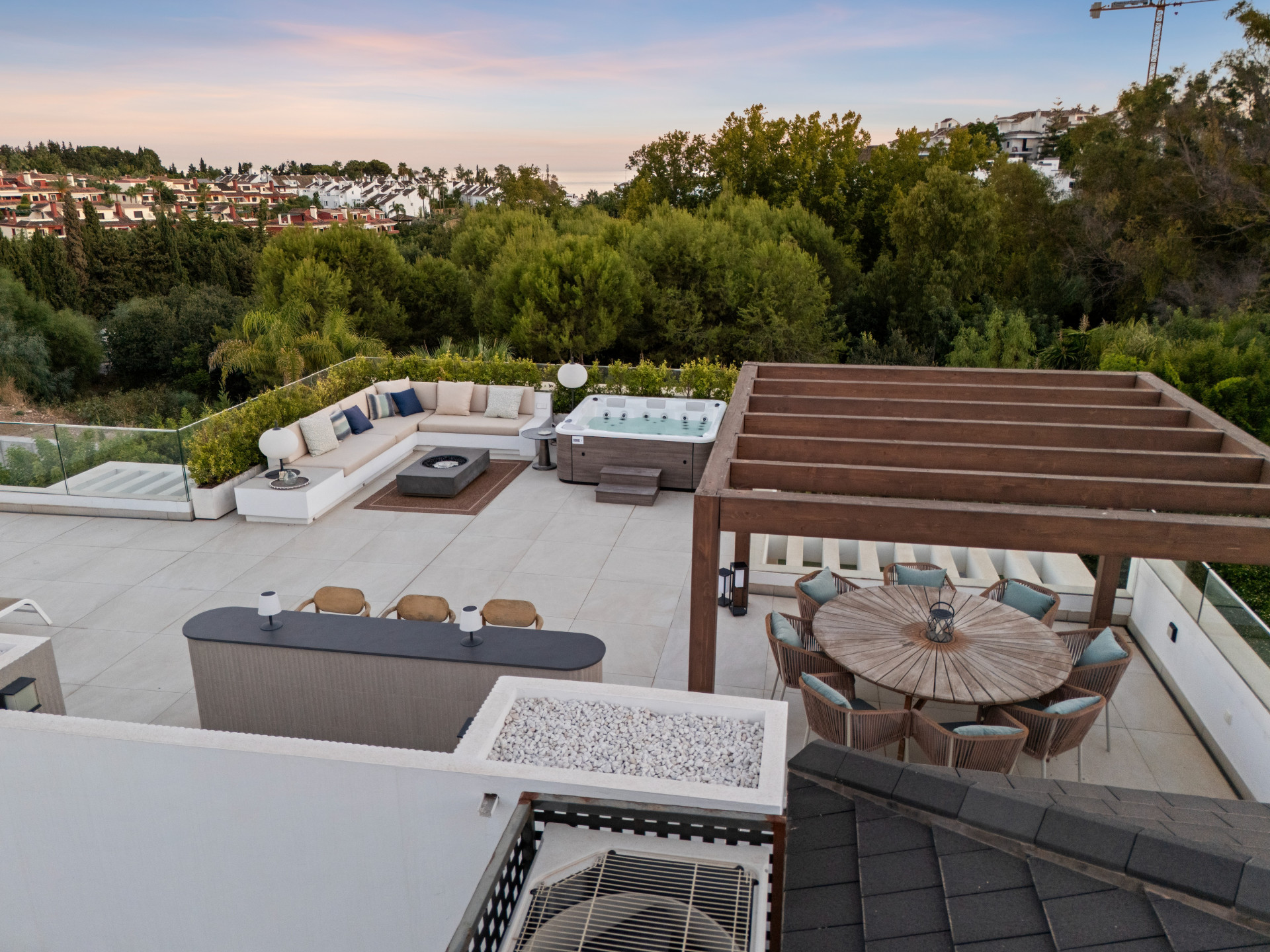 Image 57: detached villa For sale, The Golden Mile, €5,900,000 [HFM-C40103]