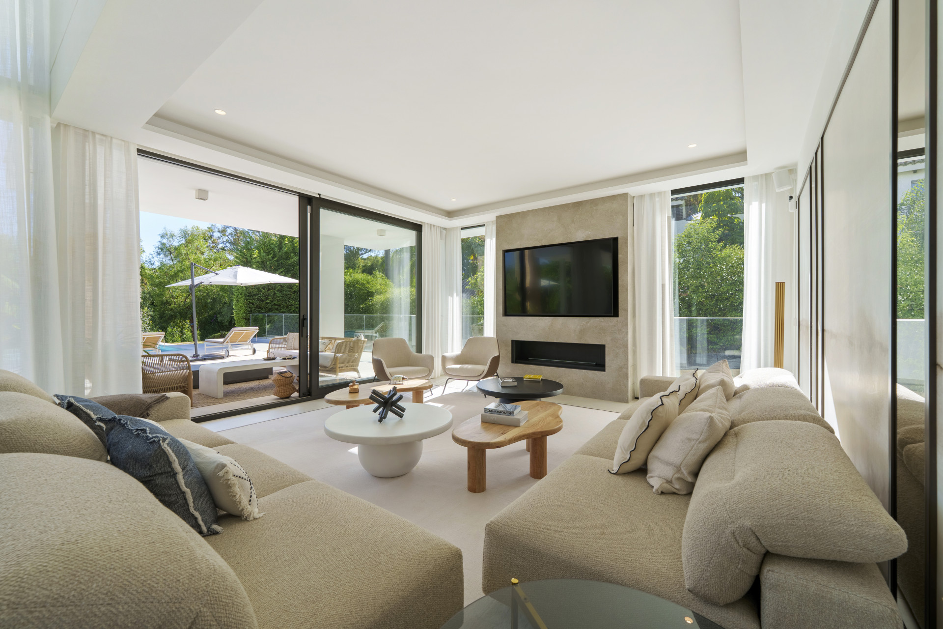 Image 57: detached villa For sale, The Golden Mile, €5,900,000 [HFM-C40103]